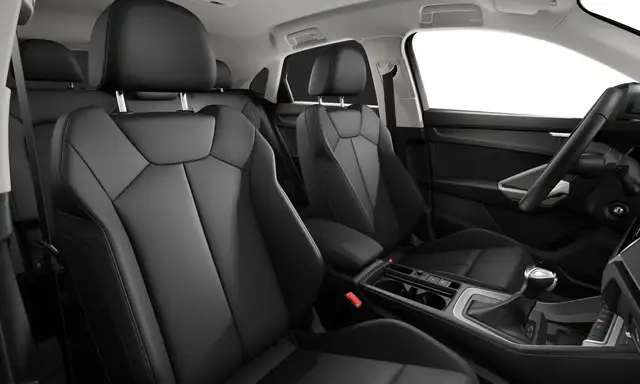 Audi Q3 view 5