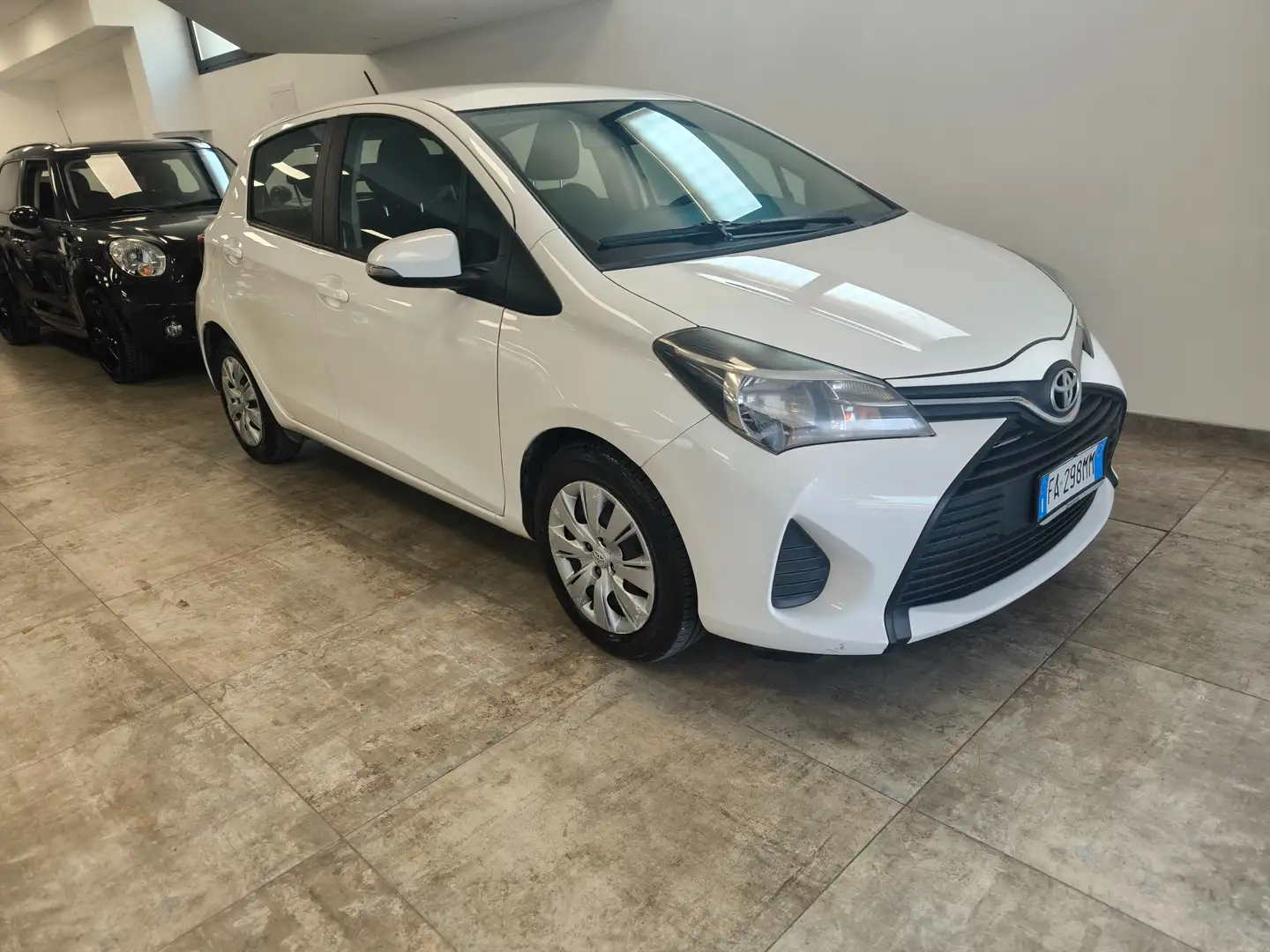 Toyota Yaris Yaris 5p 1.4 d-4d E6 Bianco - 1