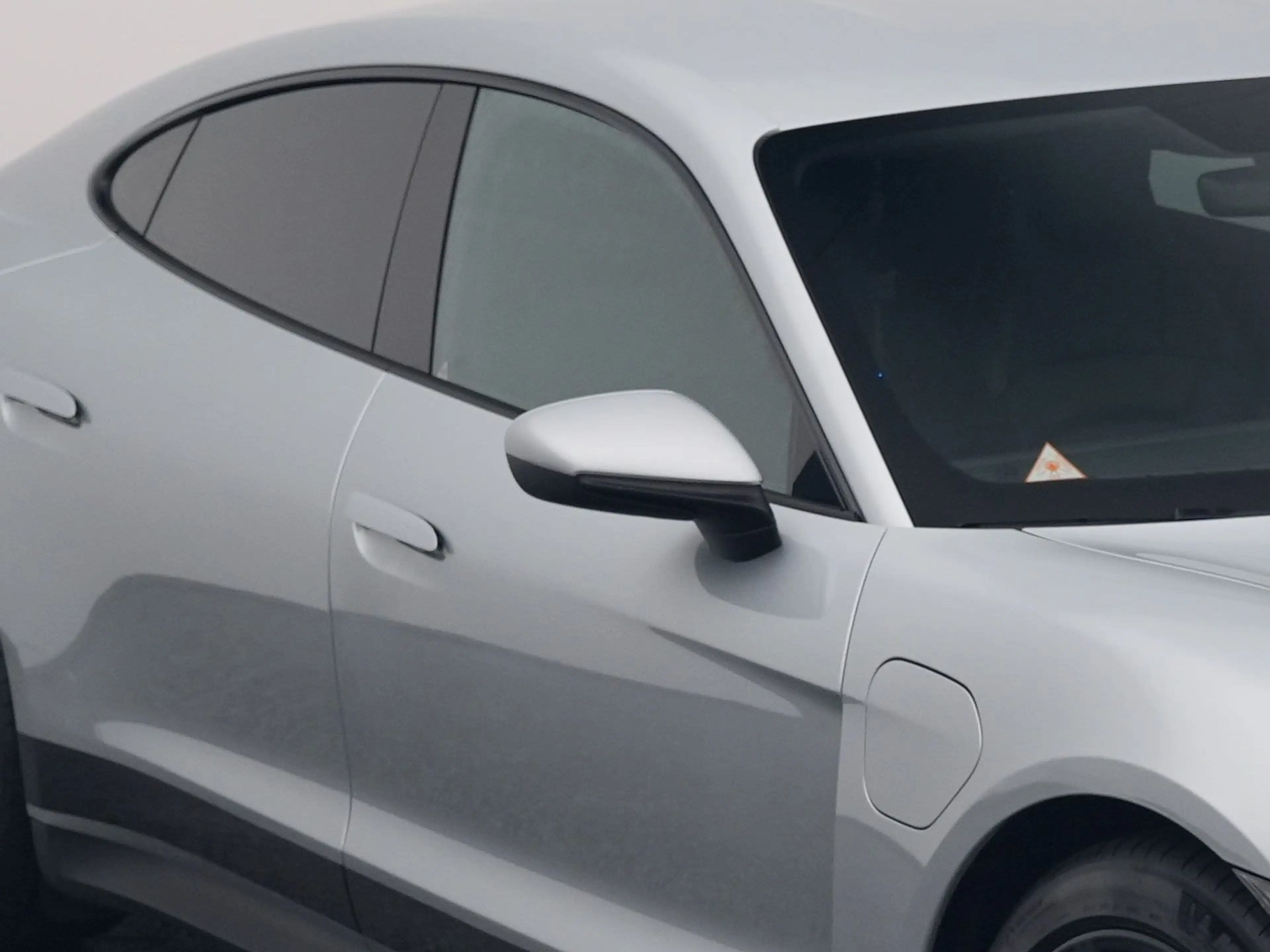 Porsche Taycan 79 kWh | CAMERA | LUCHTVERING | LEDER | KEYLESS — photo 24
