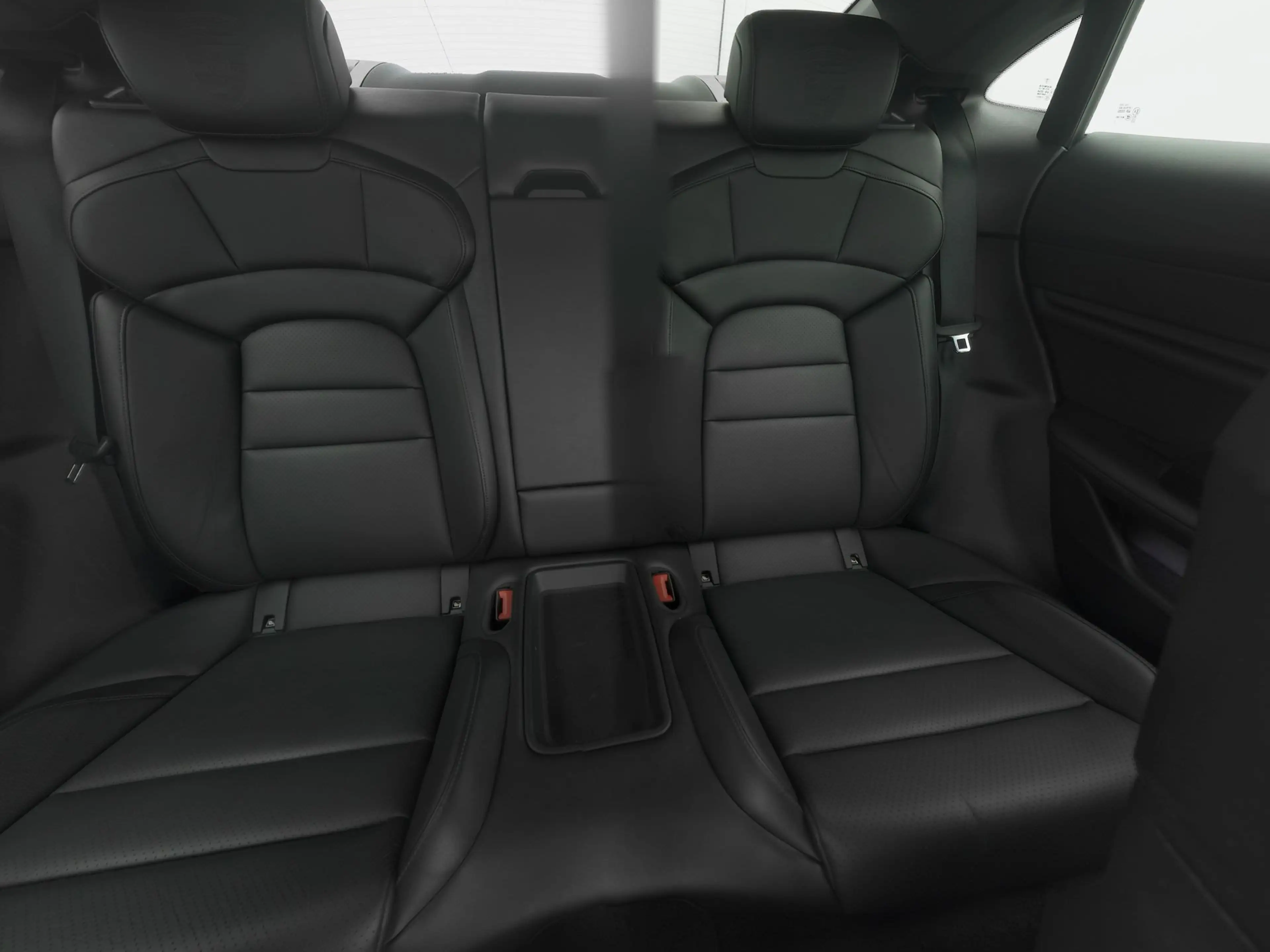 Porsche Taycan 79 kWh | CAMERA | LUCHTVERING | LEDER | KEYLESS — photo 5