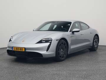 79 kWh | CAMERA | LEDER | KEYLESS