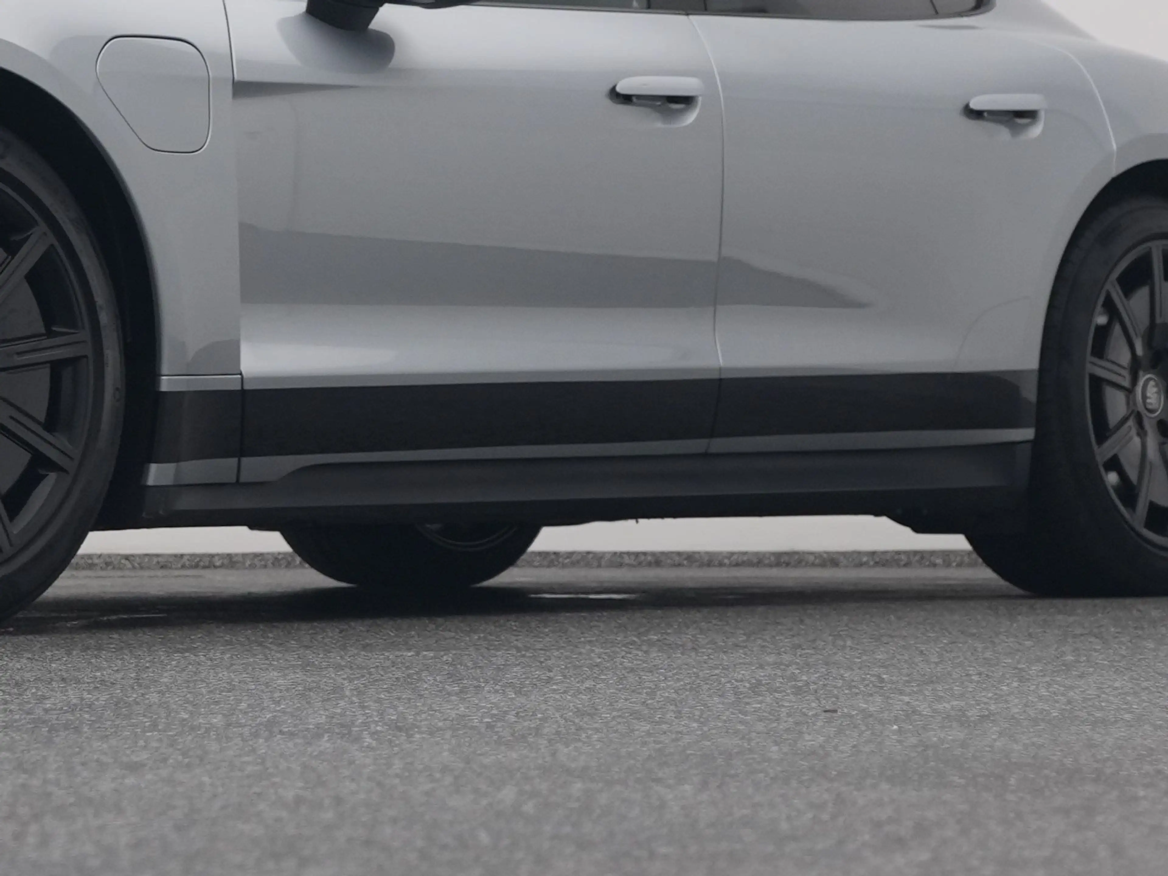 Porsche Taycan 79 kWh | CAMERA | LUCHTVERING | LEDER | KEYLESS — photo 38