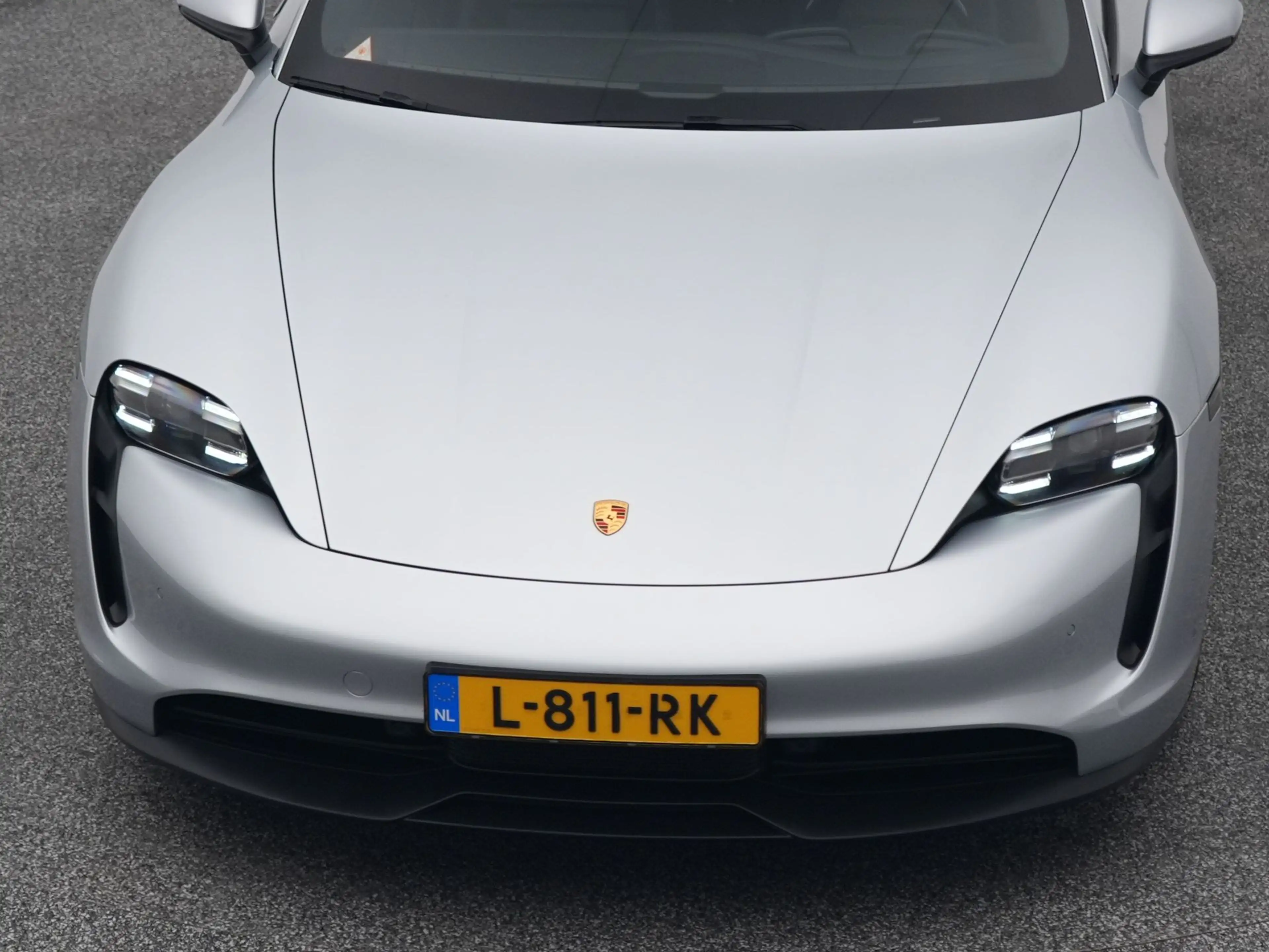 Porsche Taycan 79 kWh | CAMERA | LUCHTVERING | LEDER | KEYLESS — photo 31