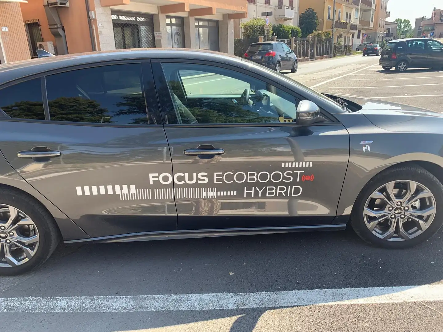 Ford Focus Focus 1.0 ecoboost h ST-Line 125cv - GL301HG Grigio - 2