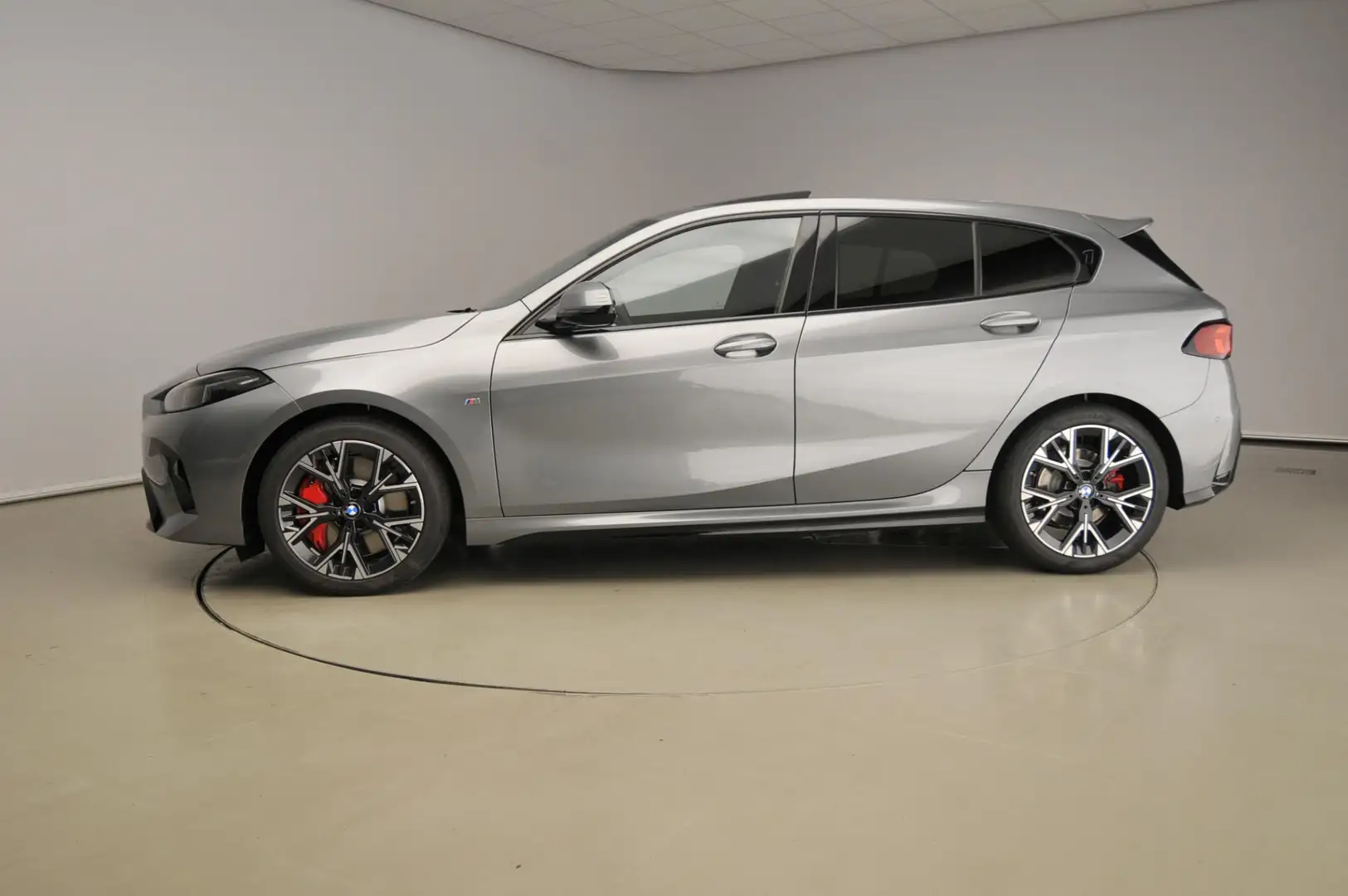 BMW 120 1 Serie | M-Sportpakket | LED | Navigatie | Schuif Grijs - 2