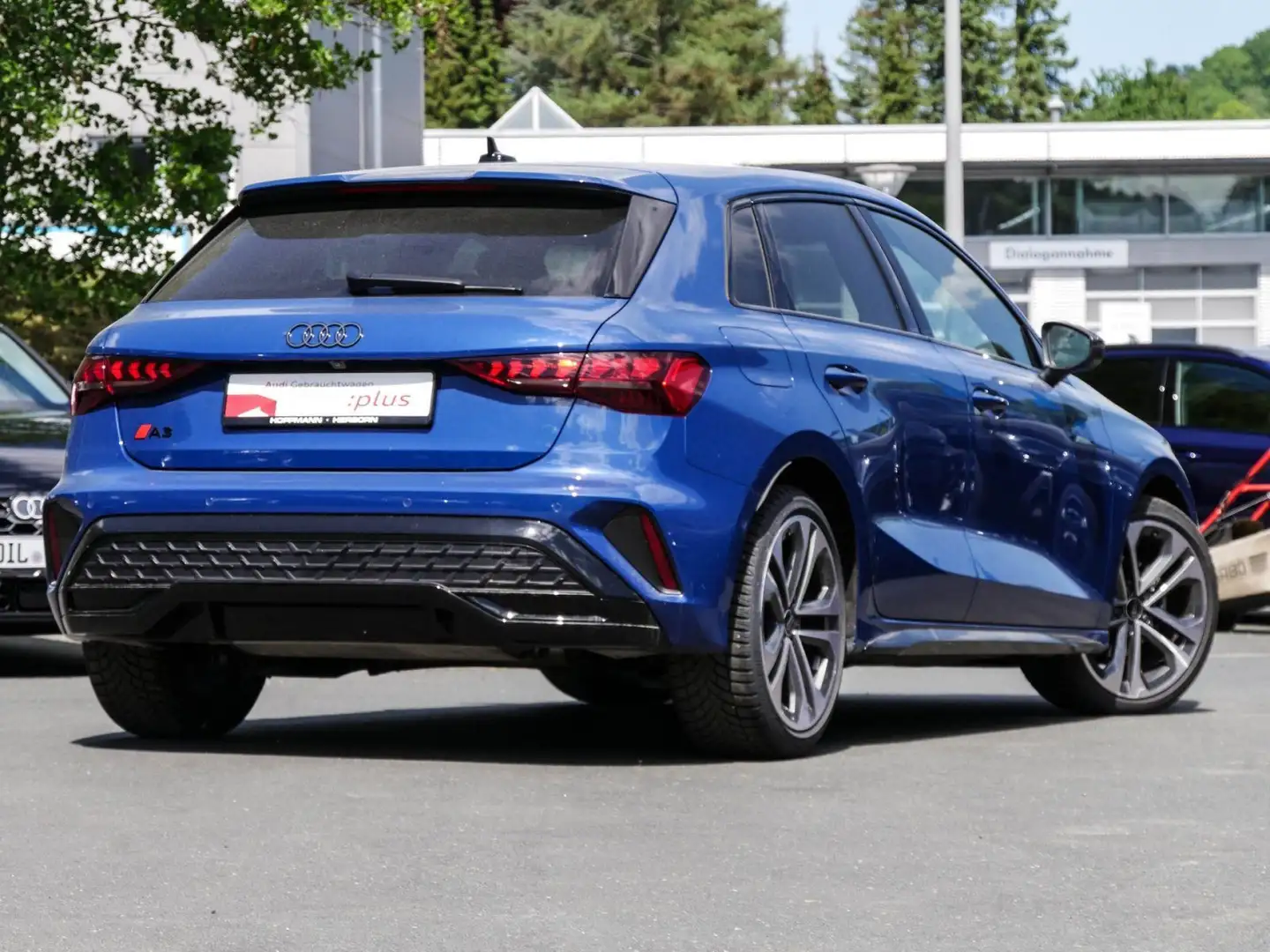Audi A3 30 TFSI S LINE LED AHK SOUND SYSTEM Blau - 2