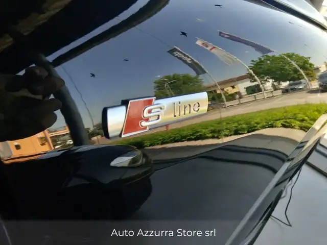 Audi Q5 view 6