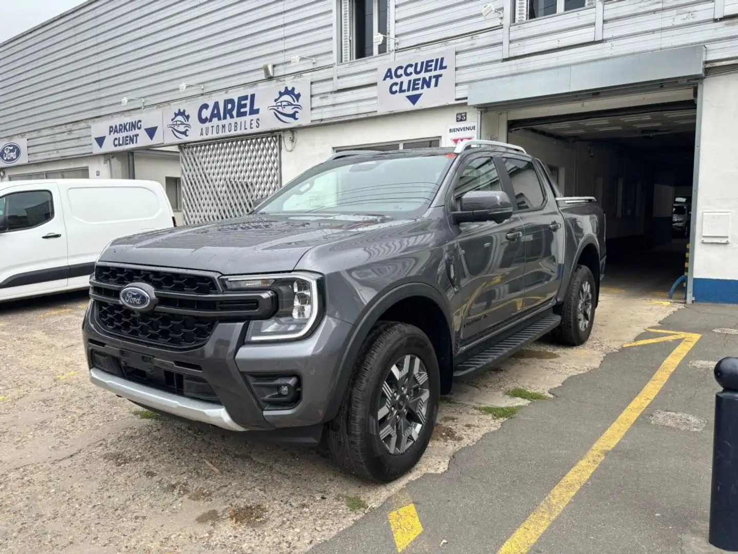 Ford Ranger IV DOUBLE CABINE 2.3 ECOBOOST GTDI 279 PHEV S&S E-4WD WILDTRAK BVA10 - 2
