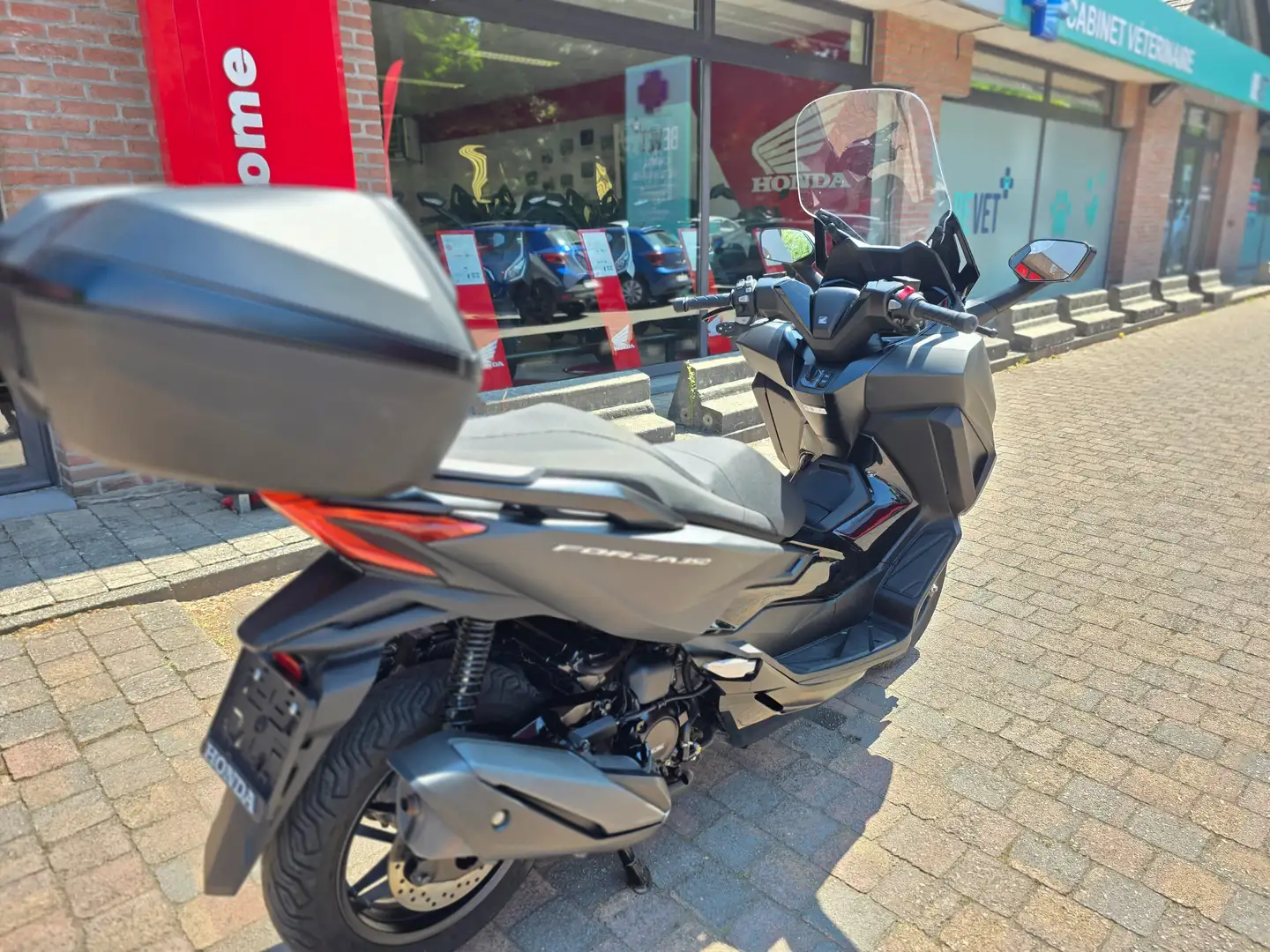 Honda Forza 350 ABS Schwarz - 2