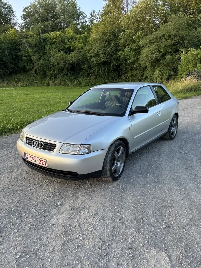 Audi A3 1.8 T quattro Ambiente - 1
