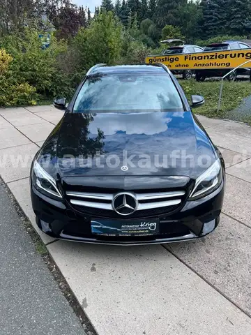 Mercedes-Benz C-Class view 3
