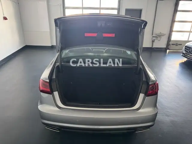 Audi A6 view 18