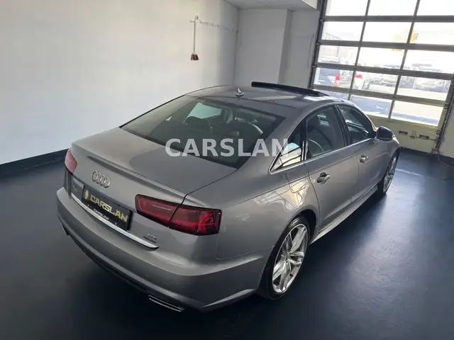 Audi A6 view 16