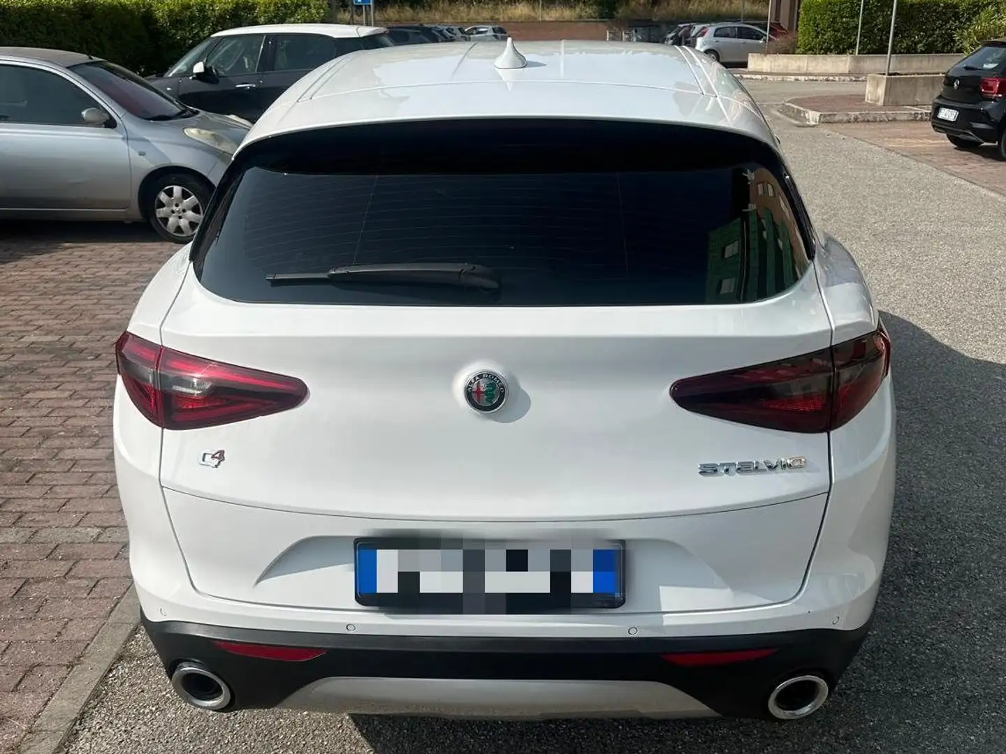 Alfa Romeo Stelvio Stelvio 2020 2.0 t Sprint Q4 200cv auto Bianco - 2