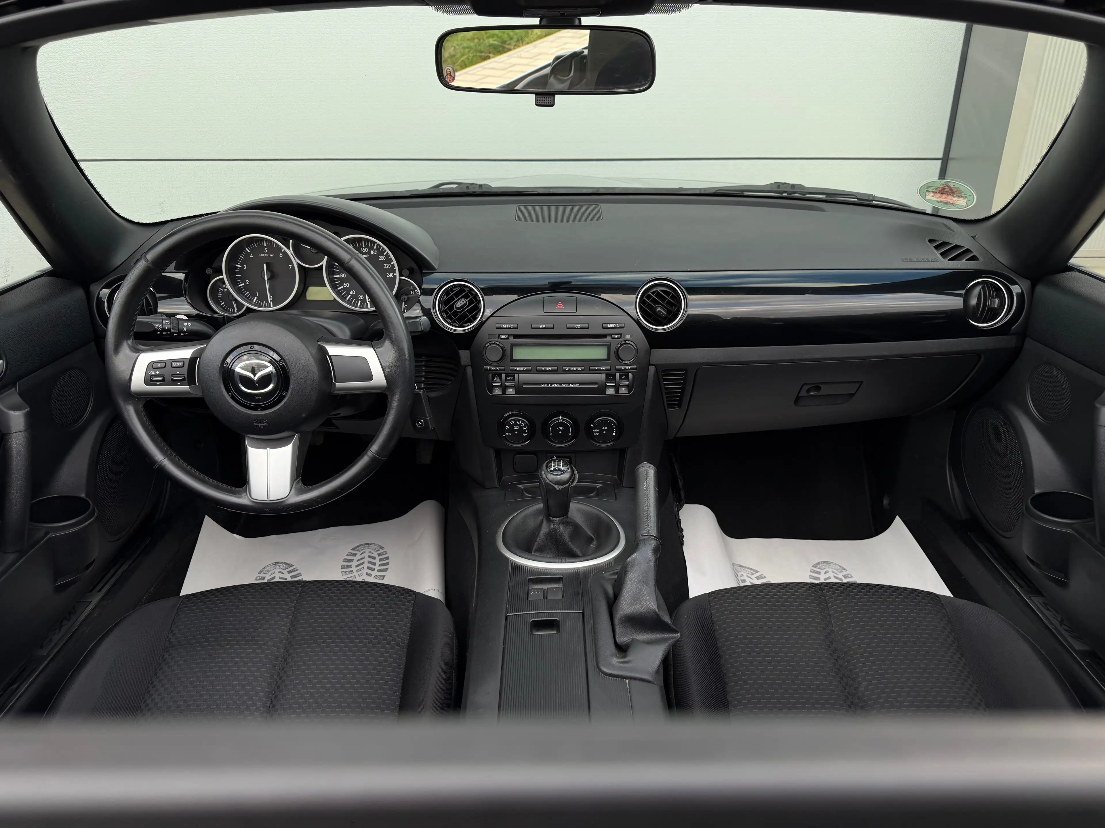 Mazda MX-5 1.8 Energy Cabrio / Kundendienst Neu / TÜV Neu — photo 5