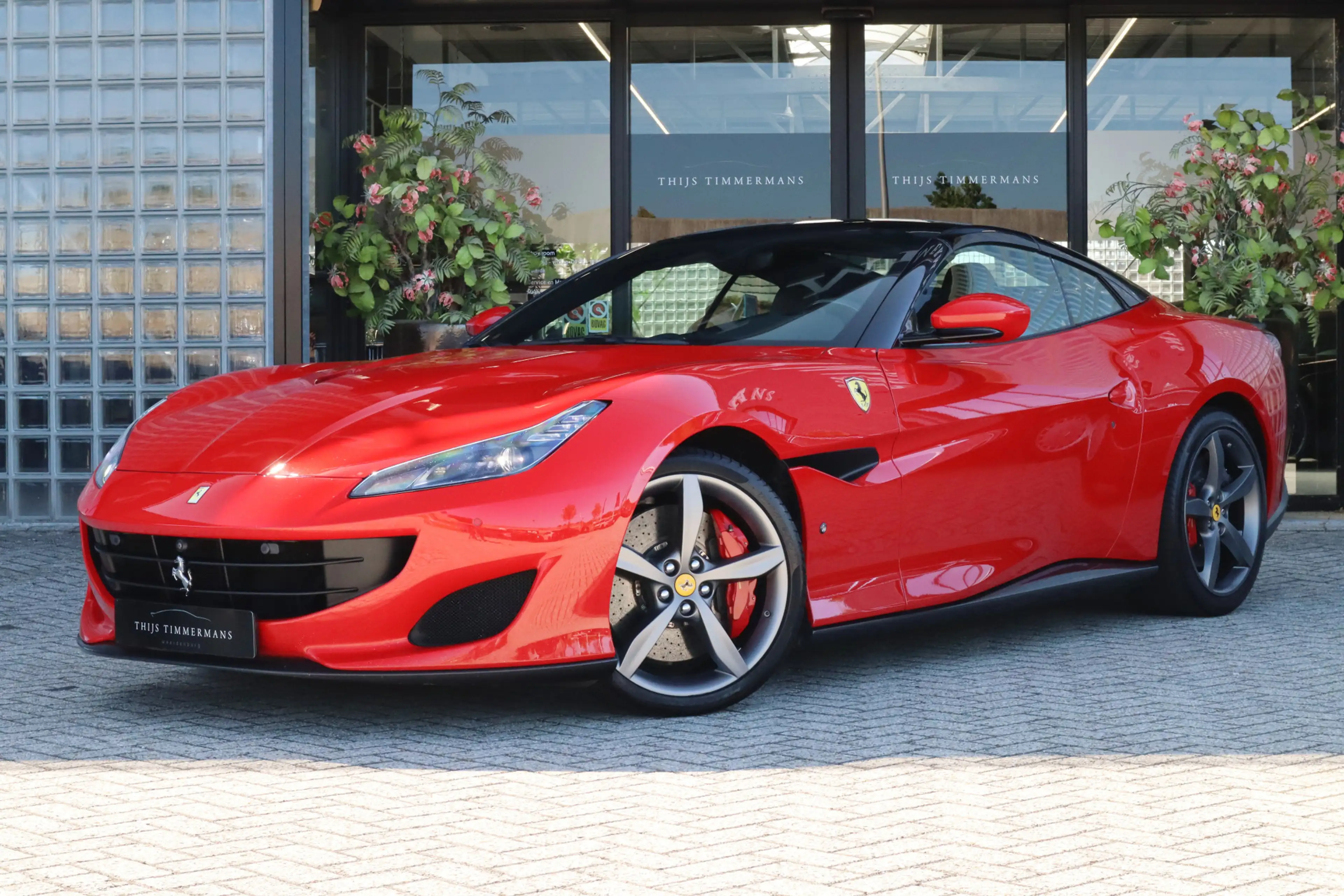 Ferrari Portofino 3.9 V8 HELE | Carbon in/ex, Passenger display, JBL — photo 2
