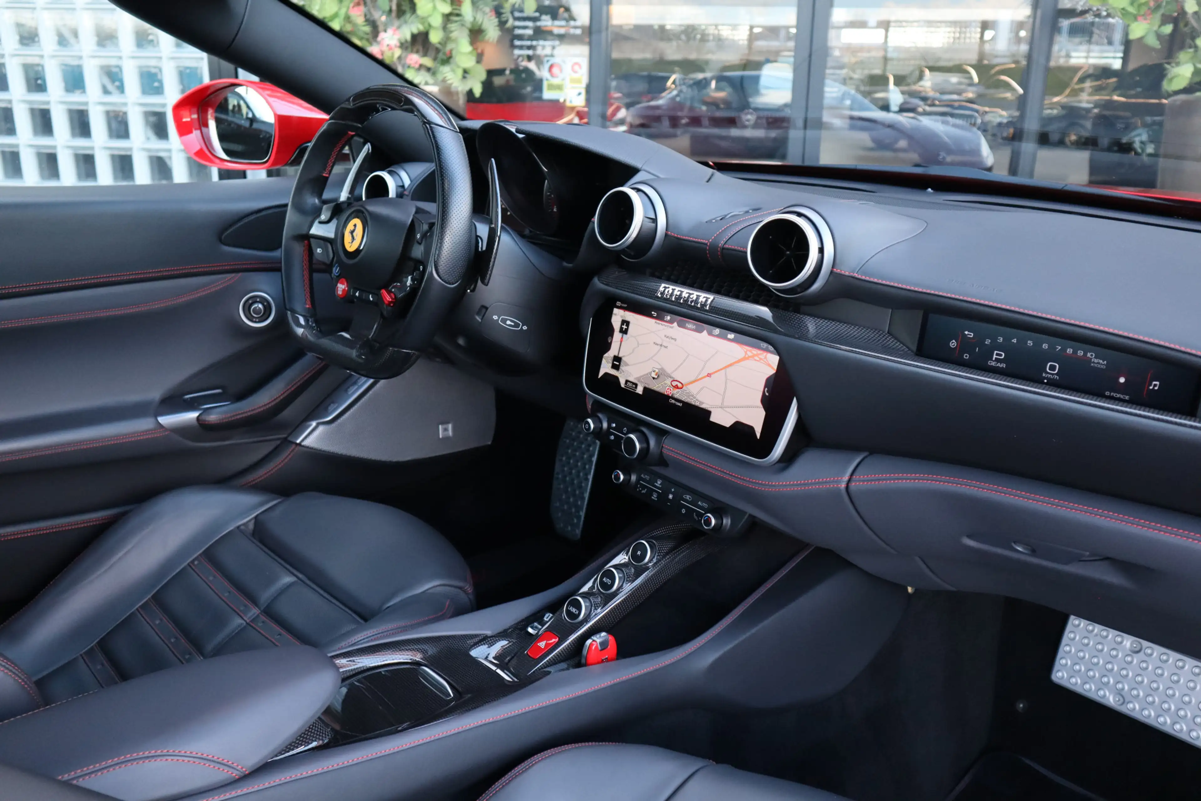 Ferrari Portofino 3.9 V8 HELE | Carbon in/ex, Passenger display, JBL — photo 18