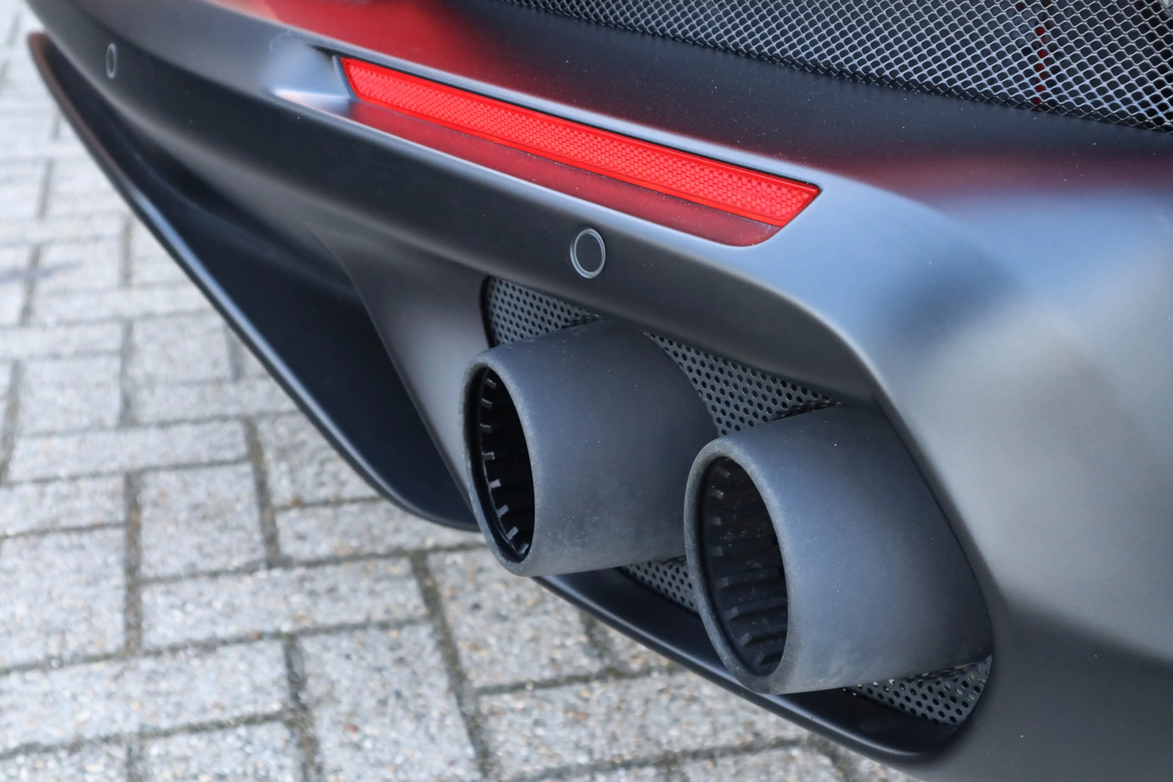 Ferrari Portofino 3.9 V8 HELE | Carbon in/ex, Passenger display, JBL — photo 11