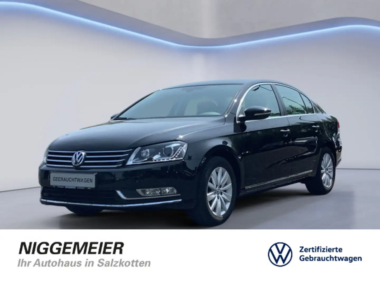 Volkswagen Passat 2.0TDI Comfortline XENON+KAMERA+PARKPILOT Schwarz - 1