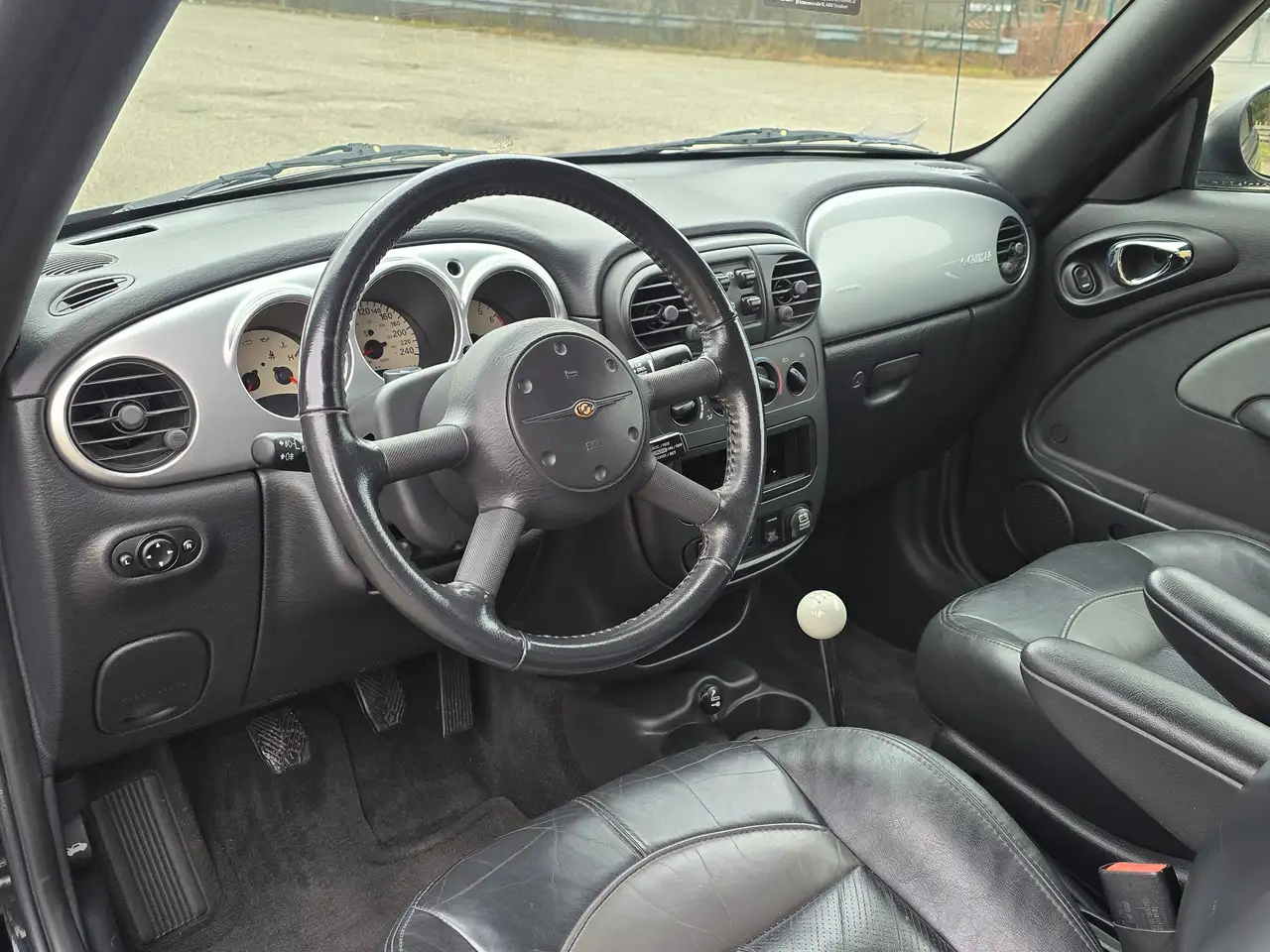 Chrysler PT Cruiser 2.4 Limited Top – Bild 11