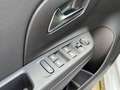 Opel Corsa 1,2 GS Silber - thumbnail 14