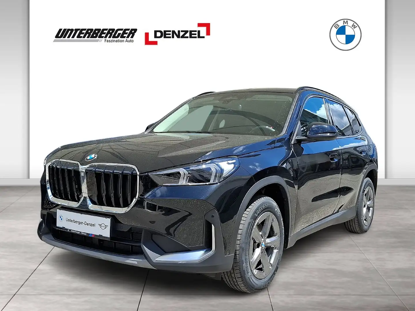 BMW X1 xDrive20d Schwarz - 1