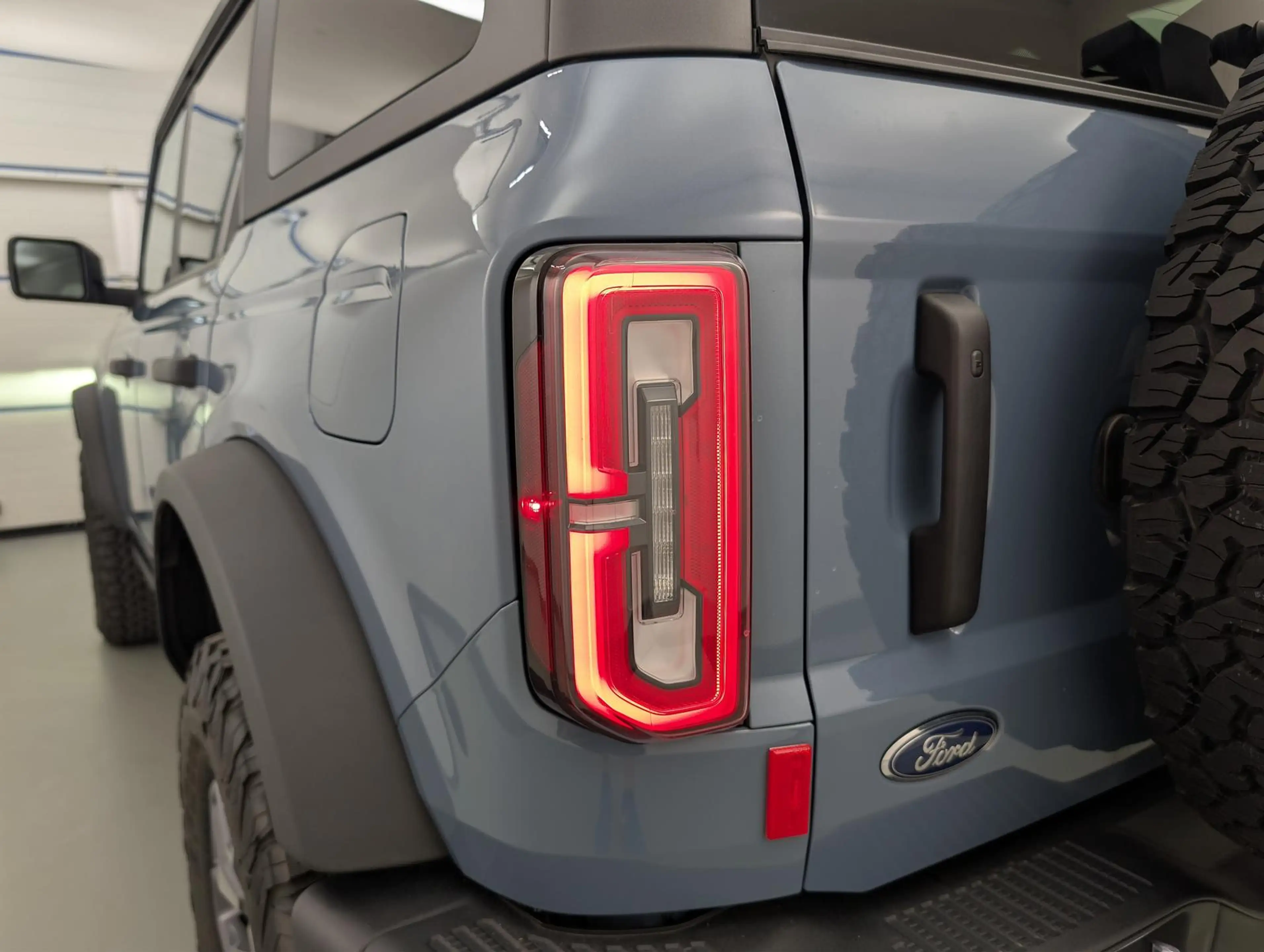 Ford Bronco 2.7 Aut 4WD BADLANDS LED+ACC+360°Kam+SHZ — photo 24