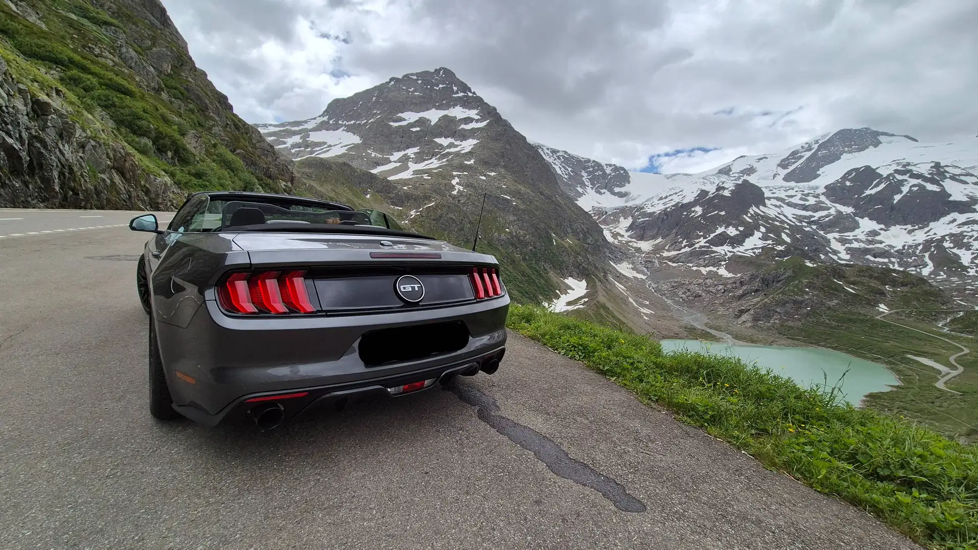 Ford Mustang Mustang 5,0 Ti-VCT V8 GT Cabrio Aut. GT Grau - 2
