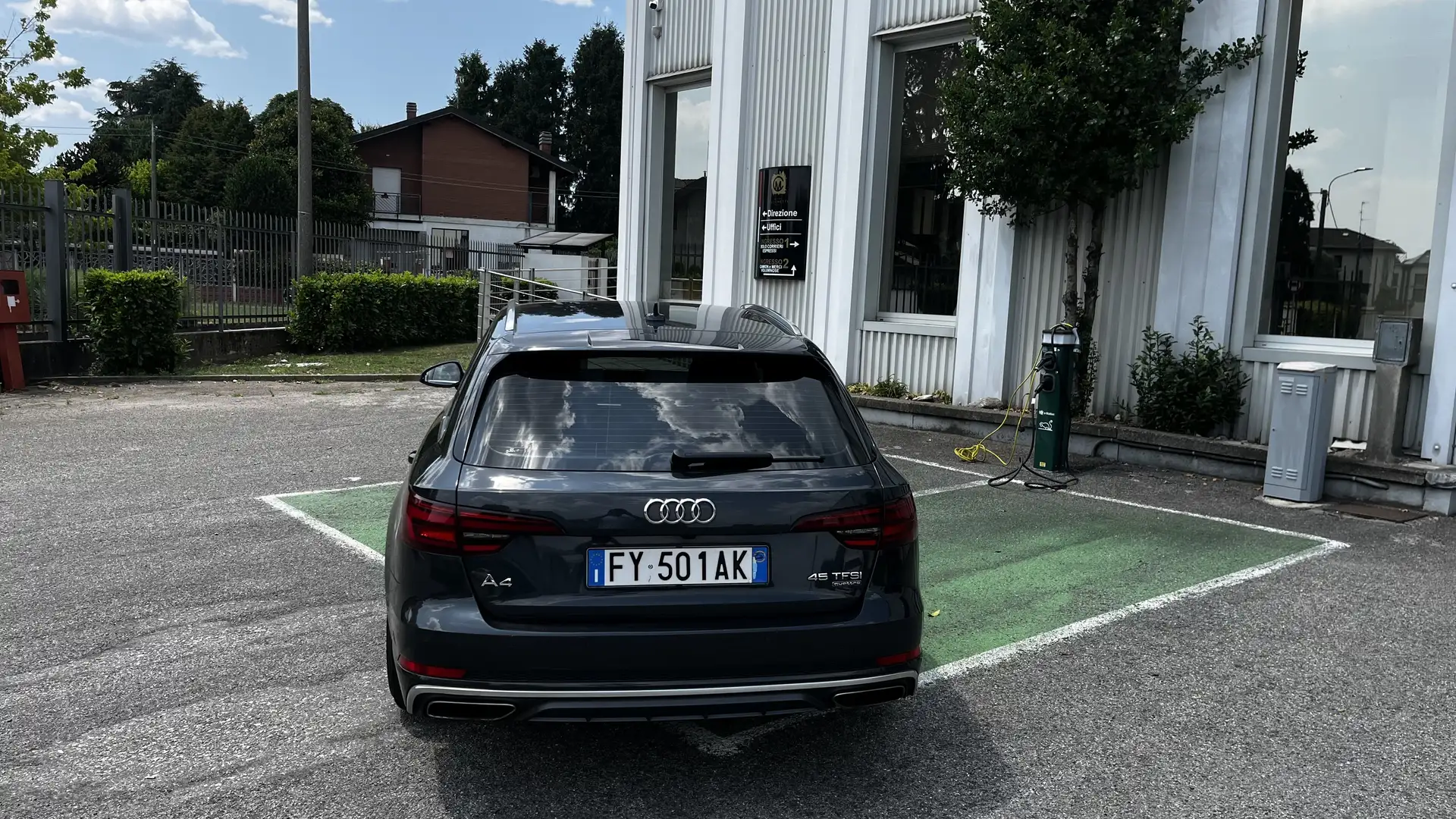 Audi A4 Avant 45 2.0 tfsi mhev Business Advanced quattro 2 - 2
