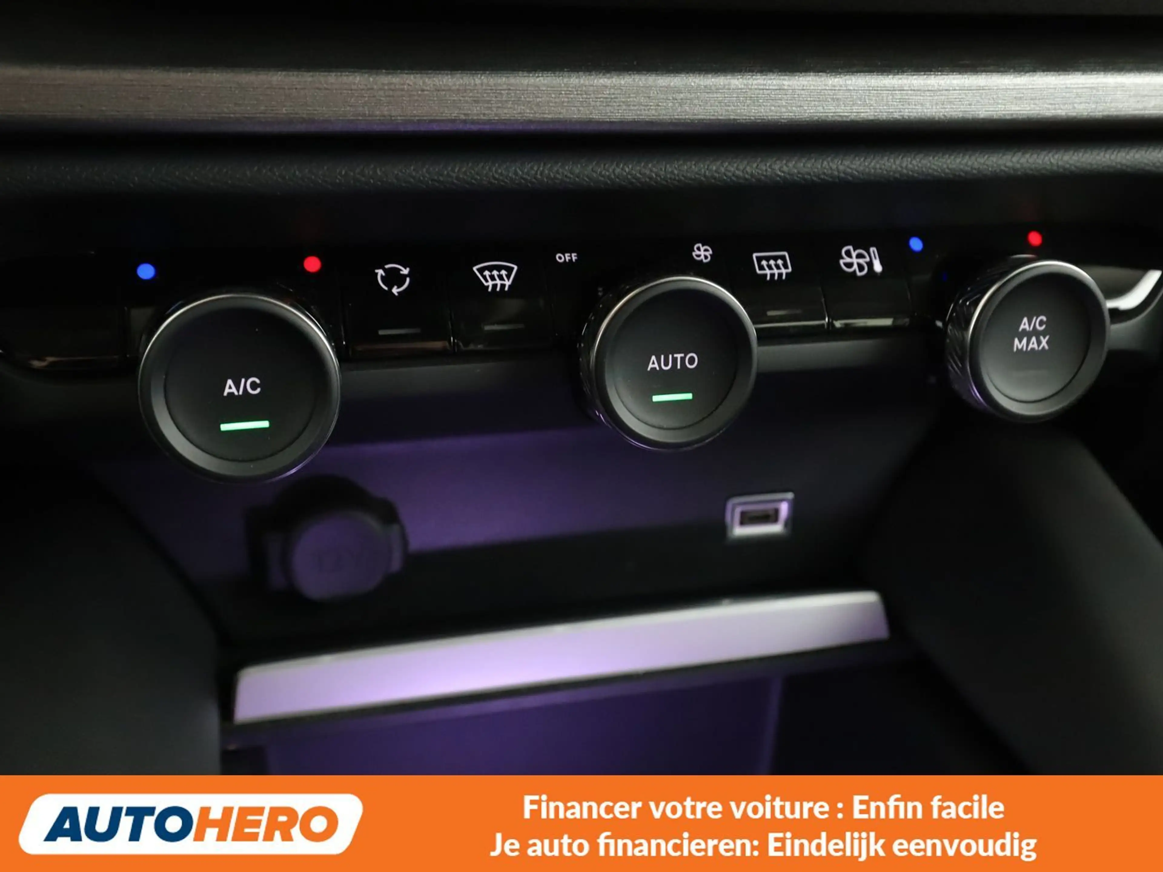 Citroen C5 X 1.2 PureTech Feel Pack — photo 14