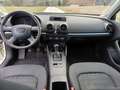 Audi A3 A3 SB Attraction 1,6 TDI DPF Attraction Weiß - thumbnail 11