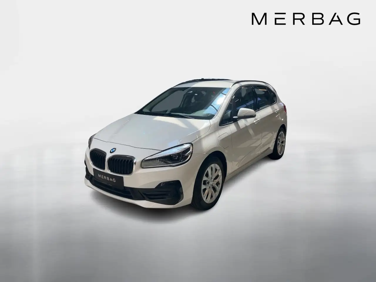 BMW 225