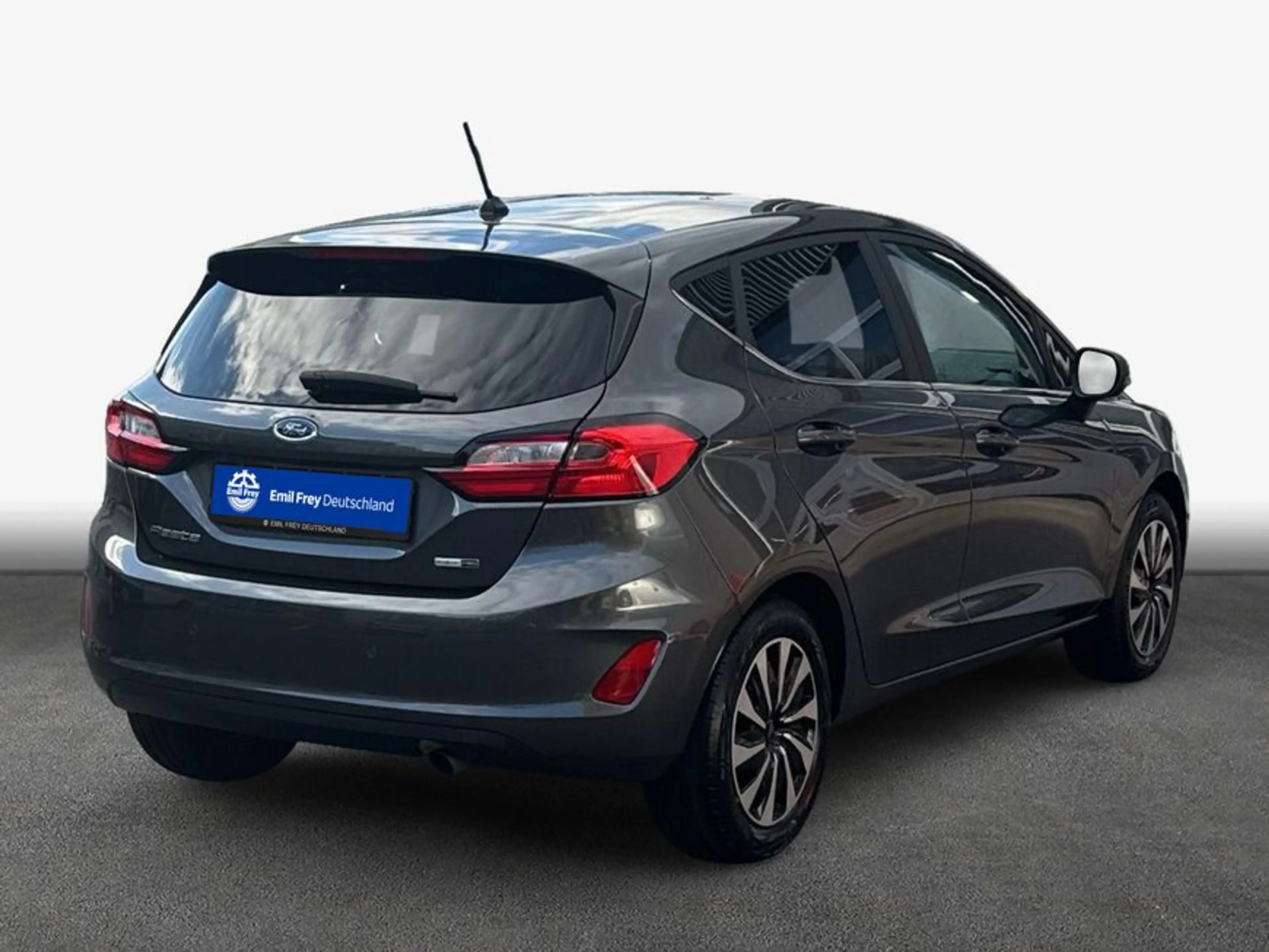 Ford Fiesta 1.0 EcoBoost Hybrid S&S TITANIUM Winterpake — photo 2