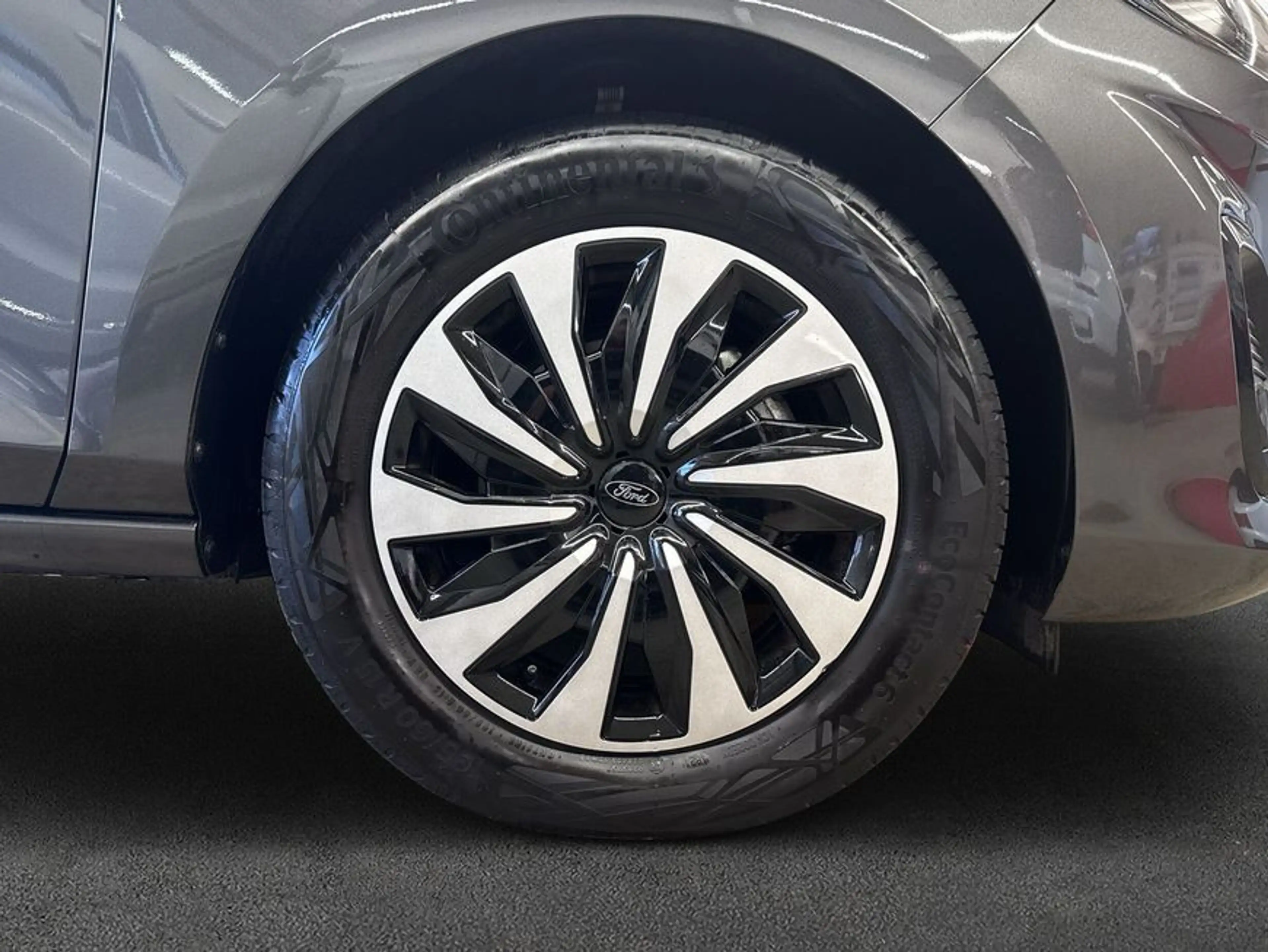 Ford Fiesta 1.0 EcoBoost Hybrid S&S TITANIUM Winterpake — photo 7