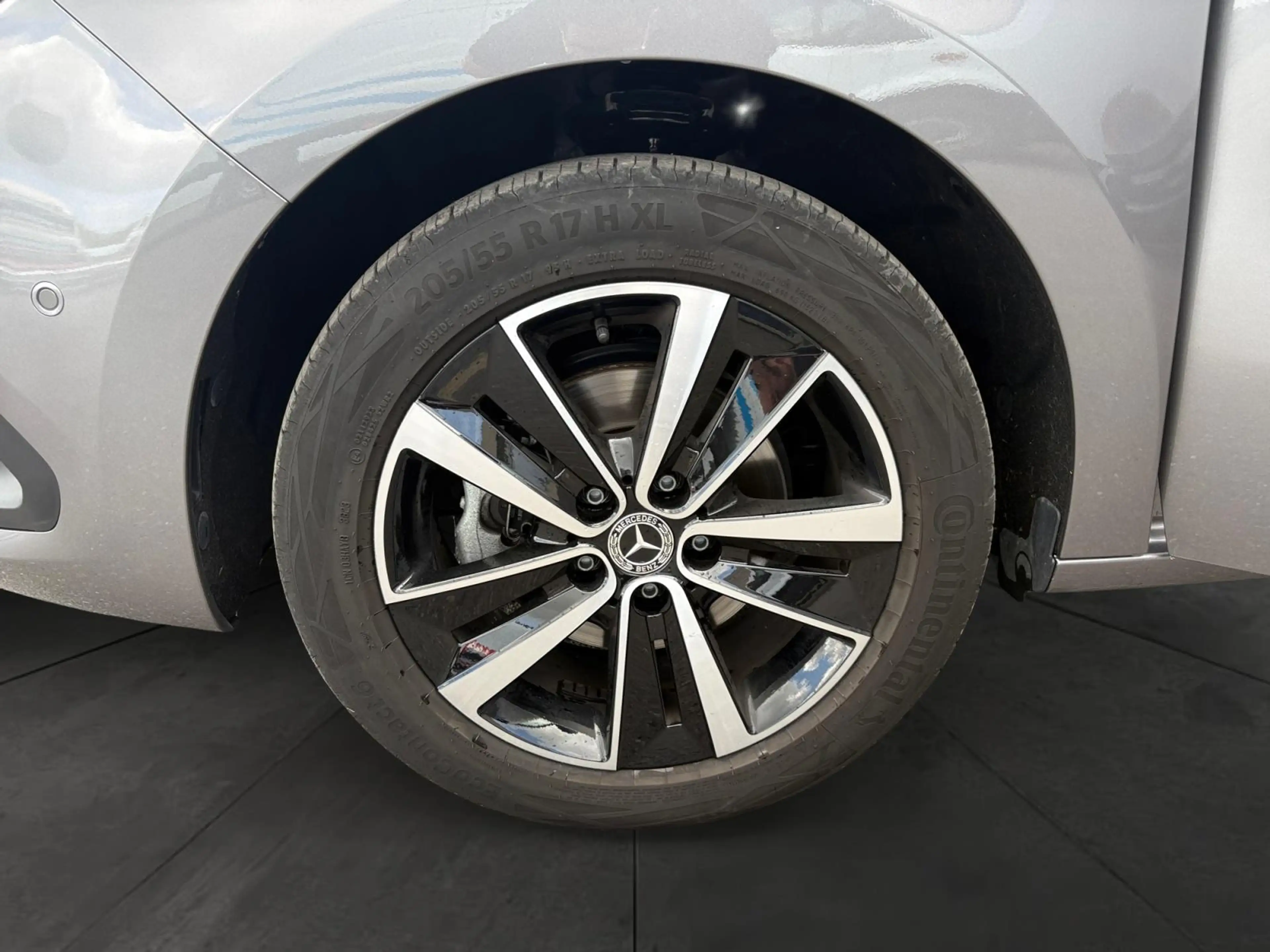 Mercedes-Benz T-Class T180d L1 — photo 14