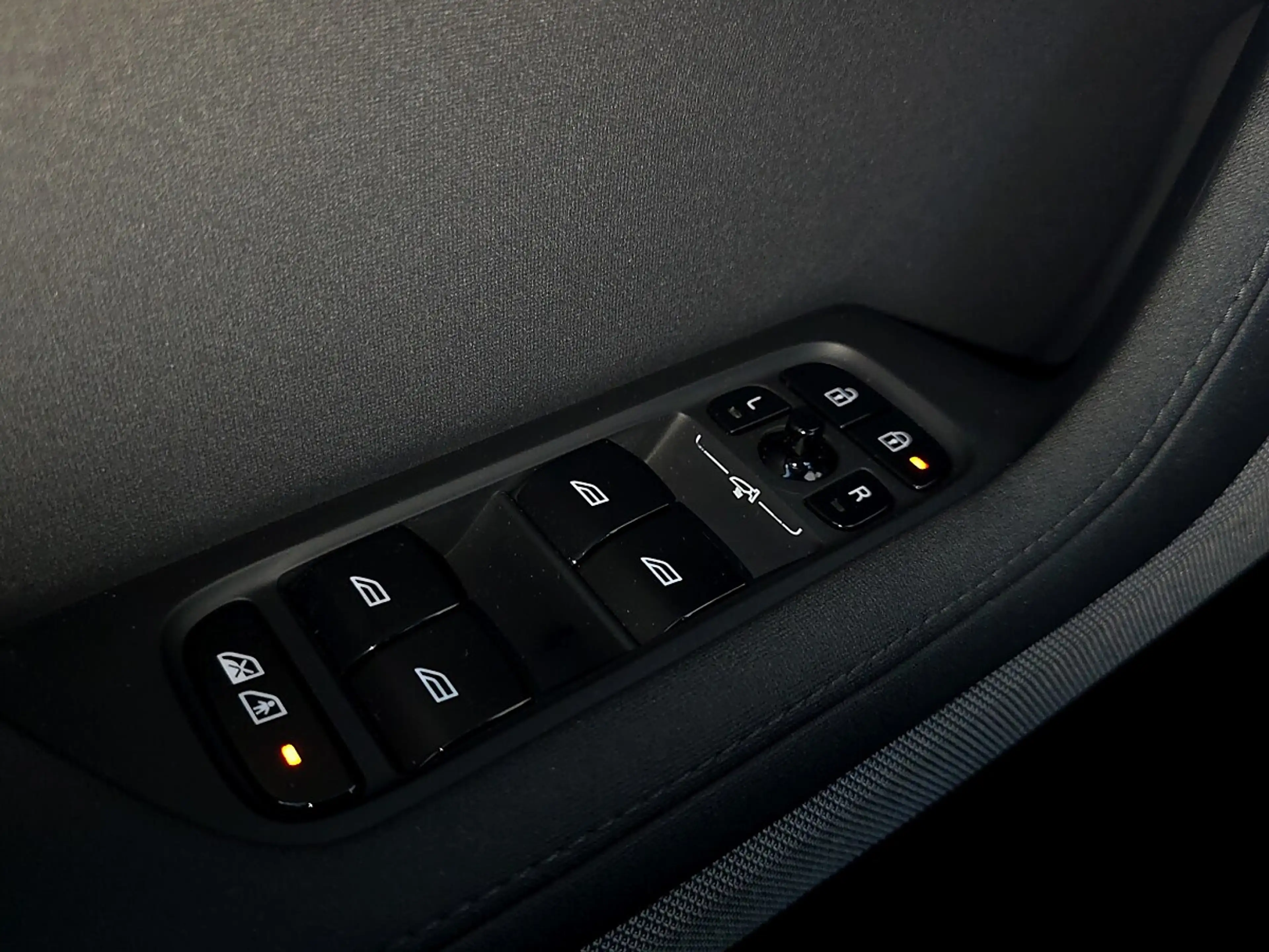 Polestar 2 Polestar 2 Long R.*H&K*Pano*Memory*GARANTIE* — photo 15
