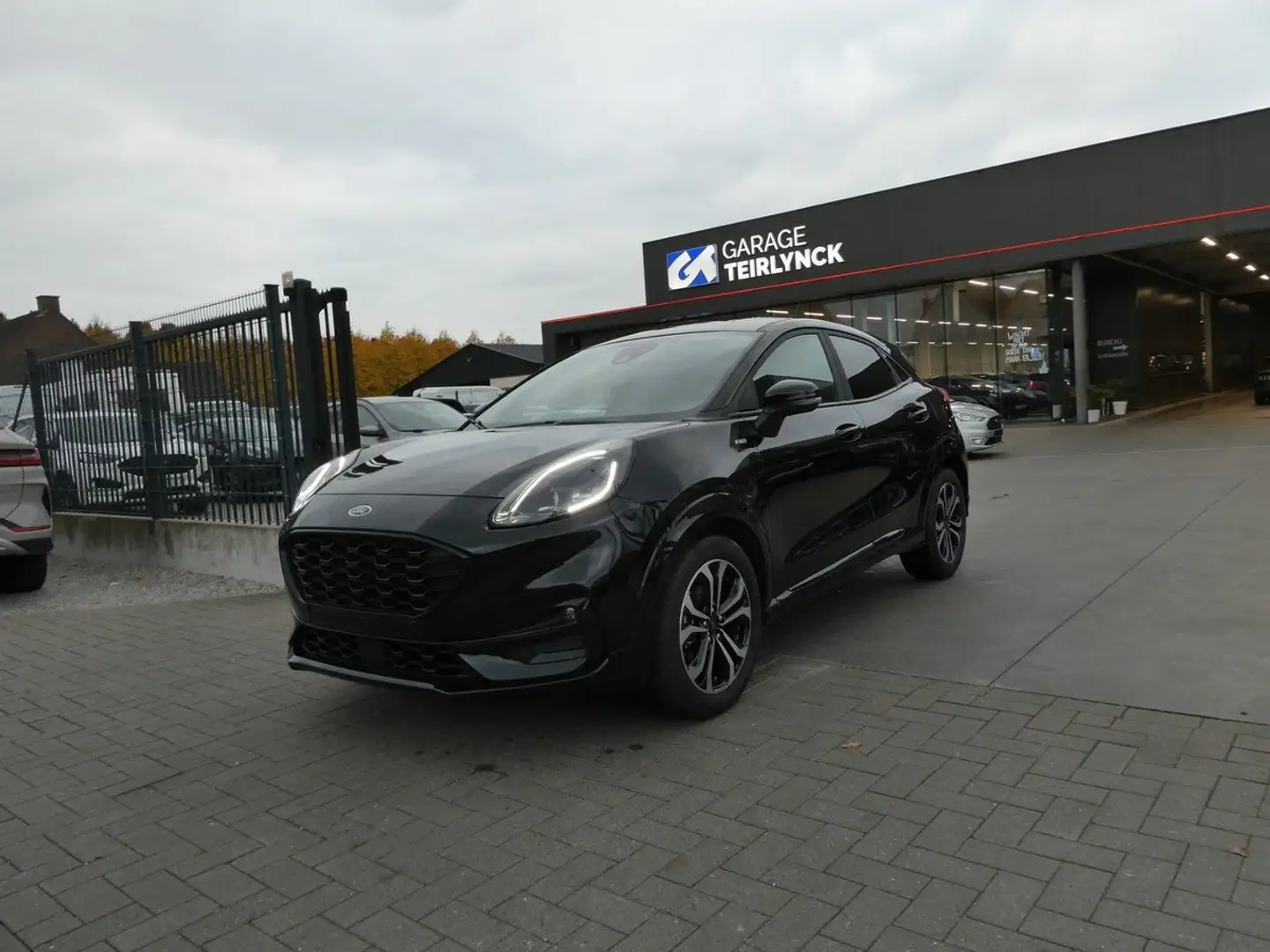 Ford Puma ST-line 1.0 i MHEV 125pk '23 89000km (77054) Noir - 1
