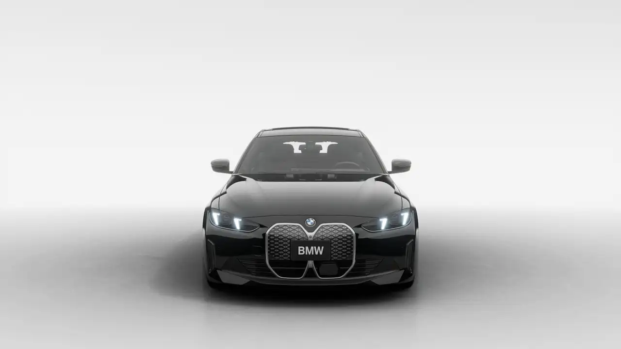 BMW i4 снимка BMW i4