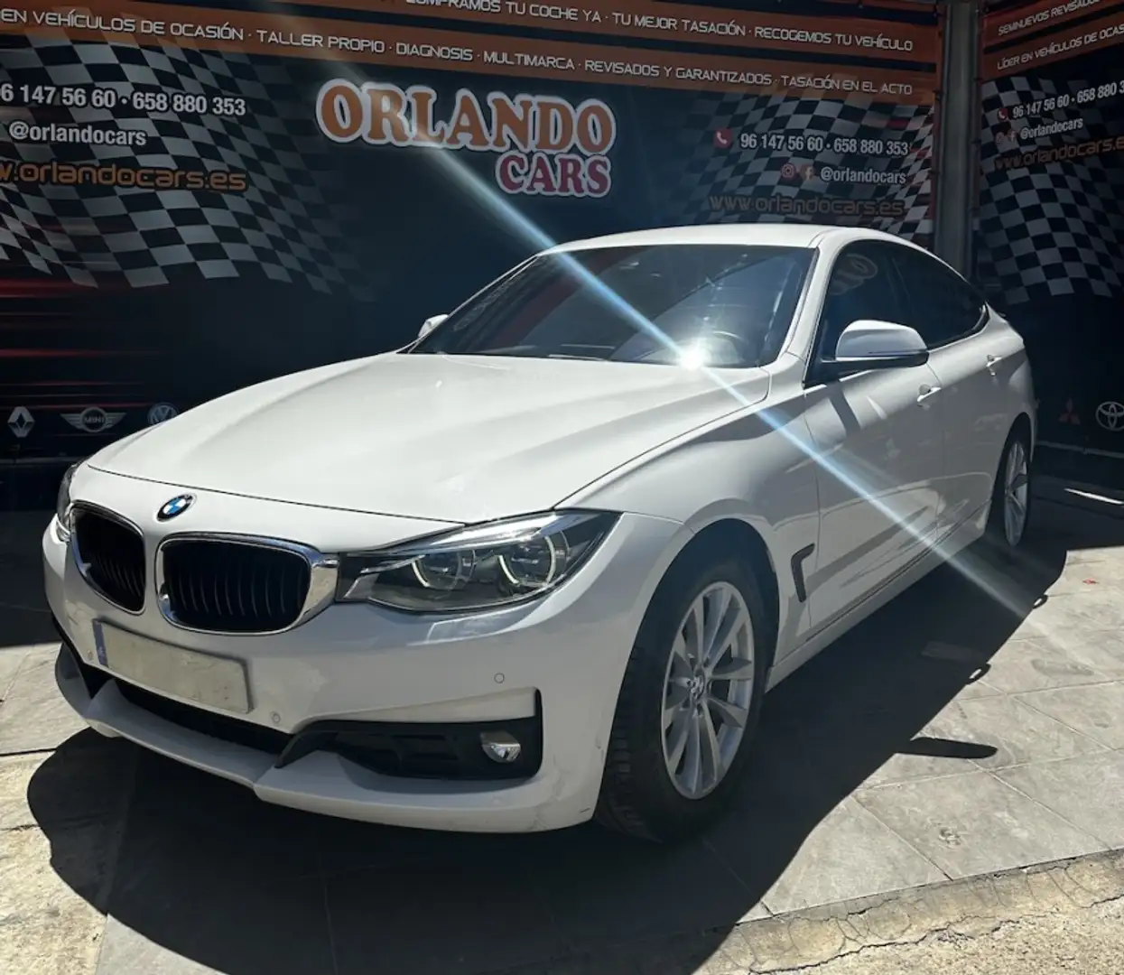 BMW 320 320dA Gran Turismo Blanco - 1