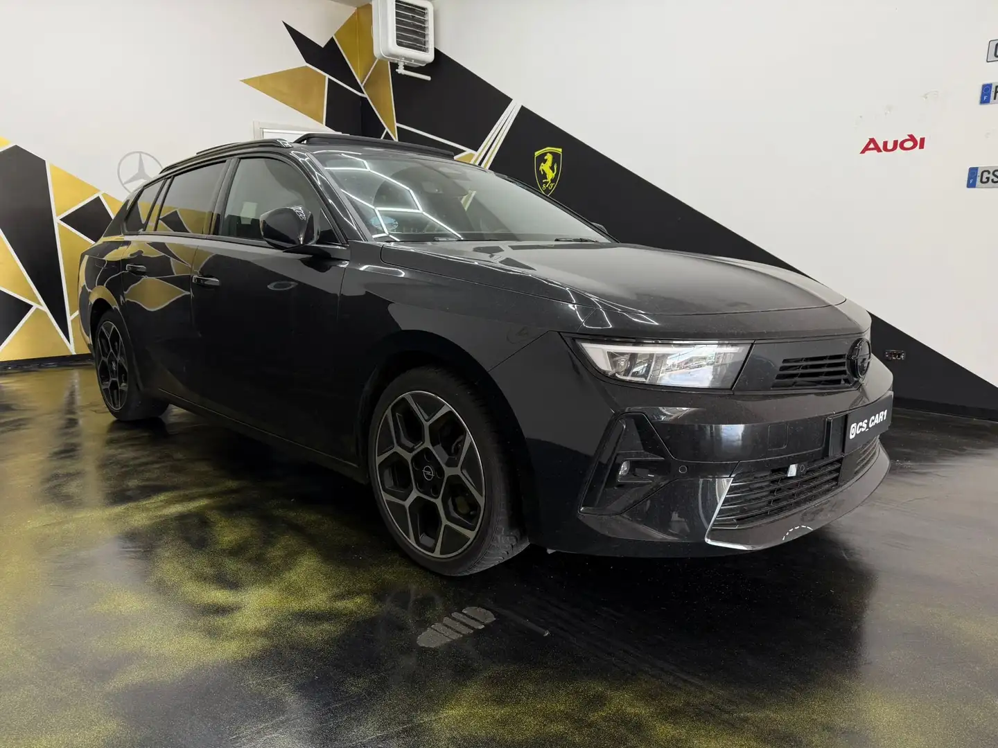 Opel Astra Ultimate | 1.2T Benzina - TETTO PANORAMICO Schwarz - 1