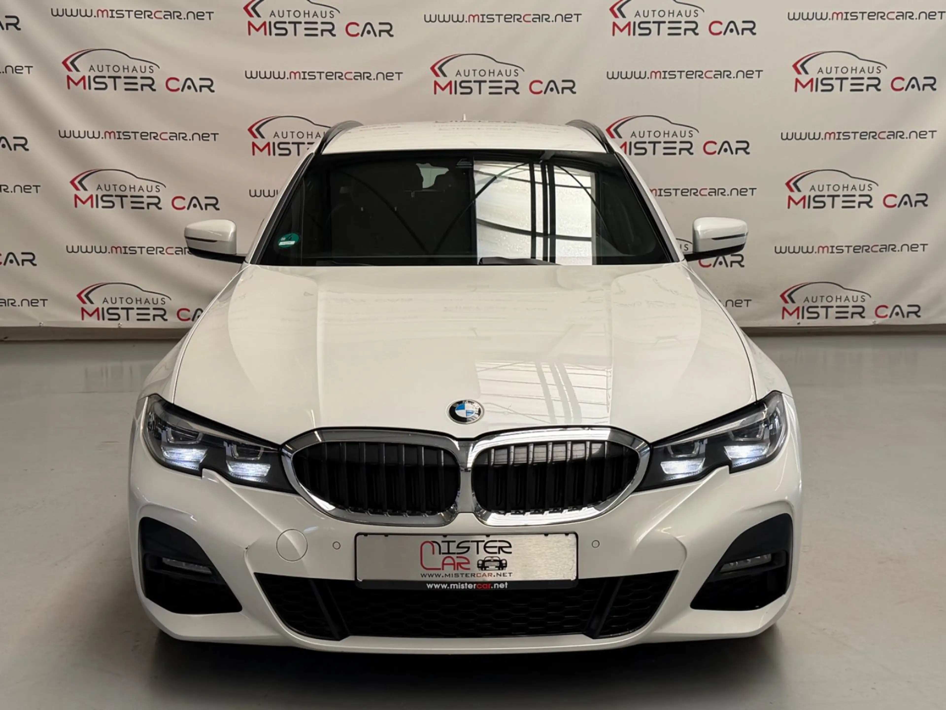 BMW 330 d xDrive M Sport LIVE/LED/NAVI/M BREMSE/19ALU — photo 10