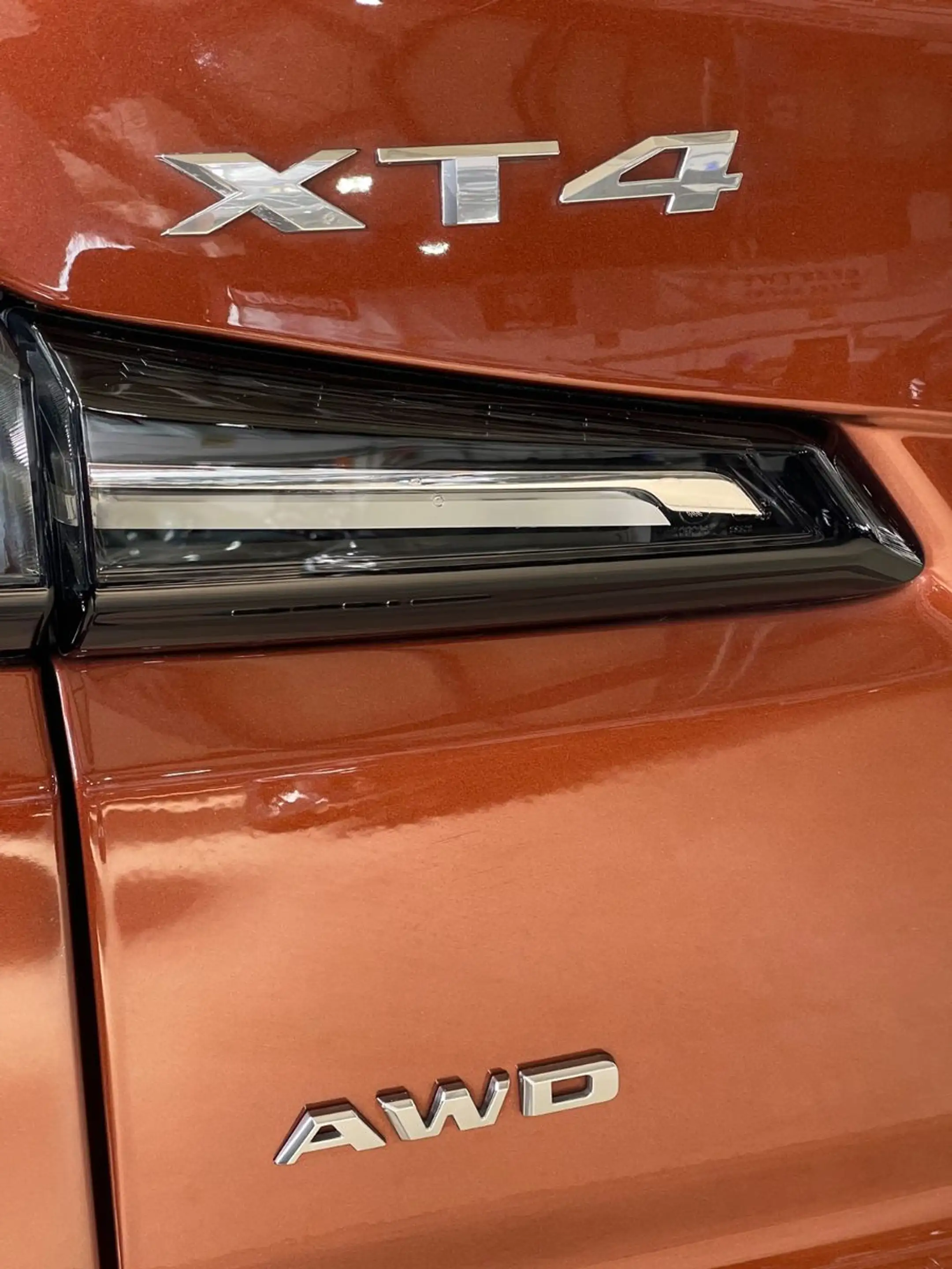 Cadillac XT4 PREMIUM LUXURY AWD+BOSE+360°+LEDER+GARANTIE — photo 19