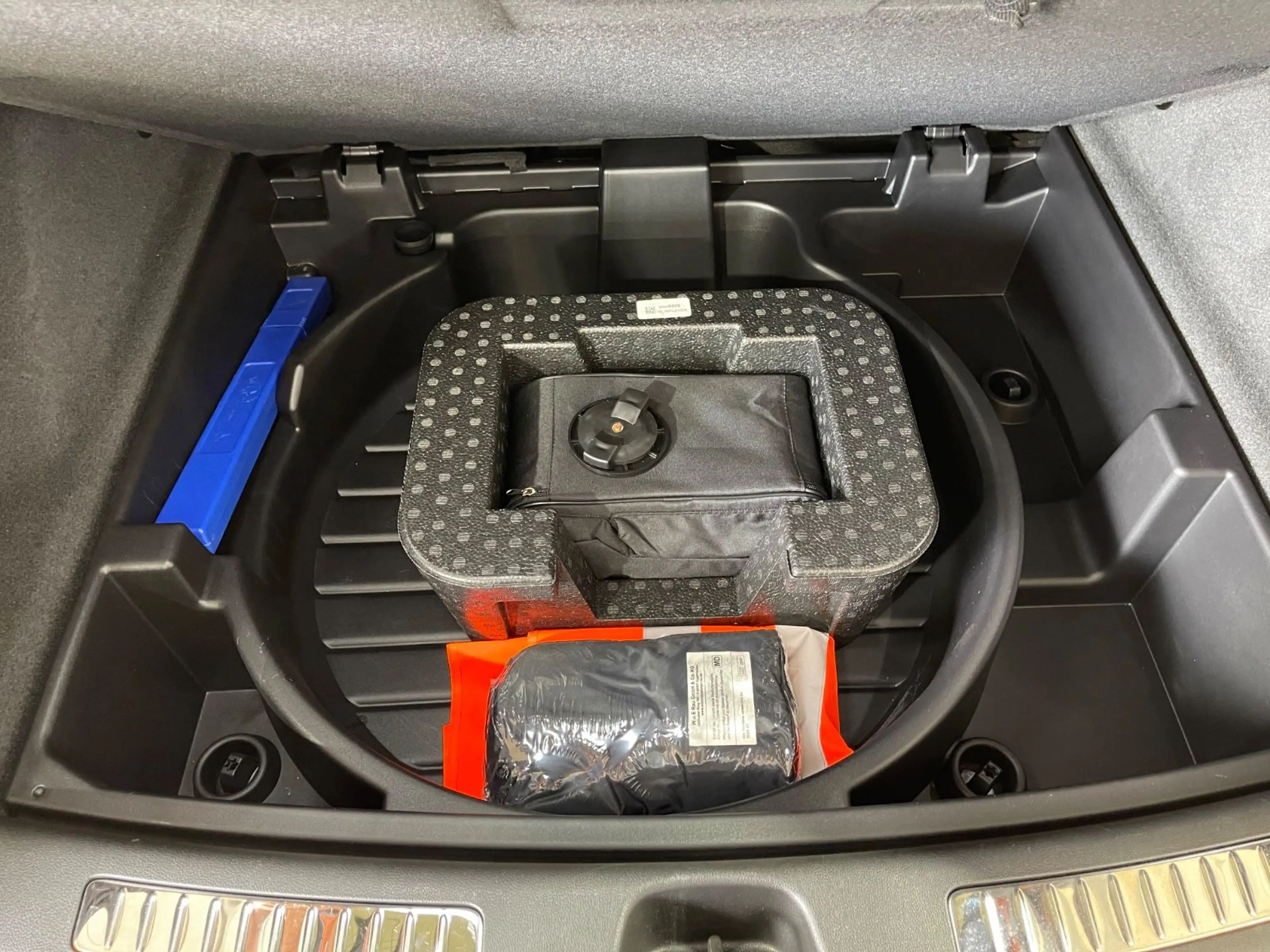 Cadillac XT4 PREMIUM LUXURY AWD+BOSE+360°+LEDER+GARANTIE — photo 16