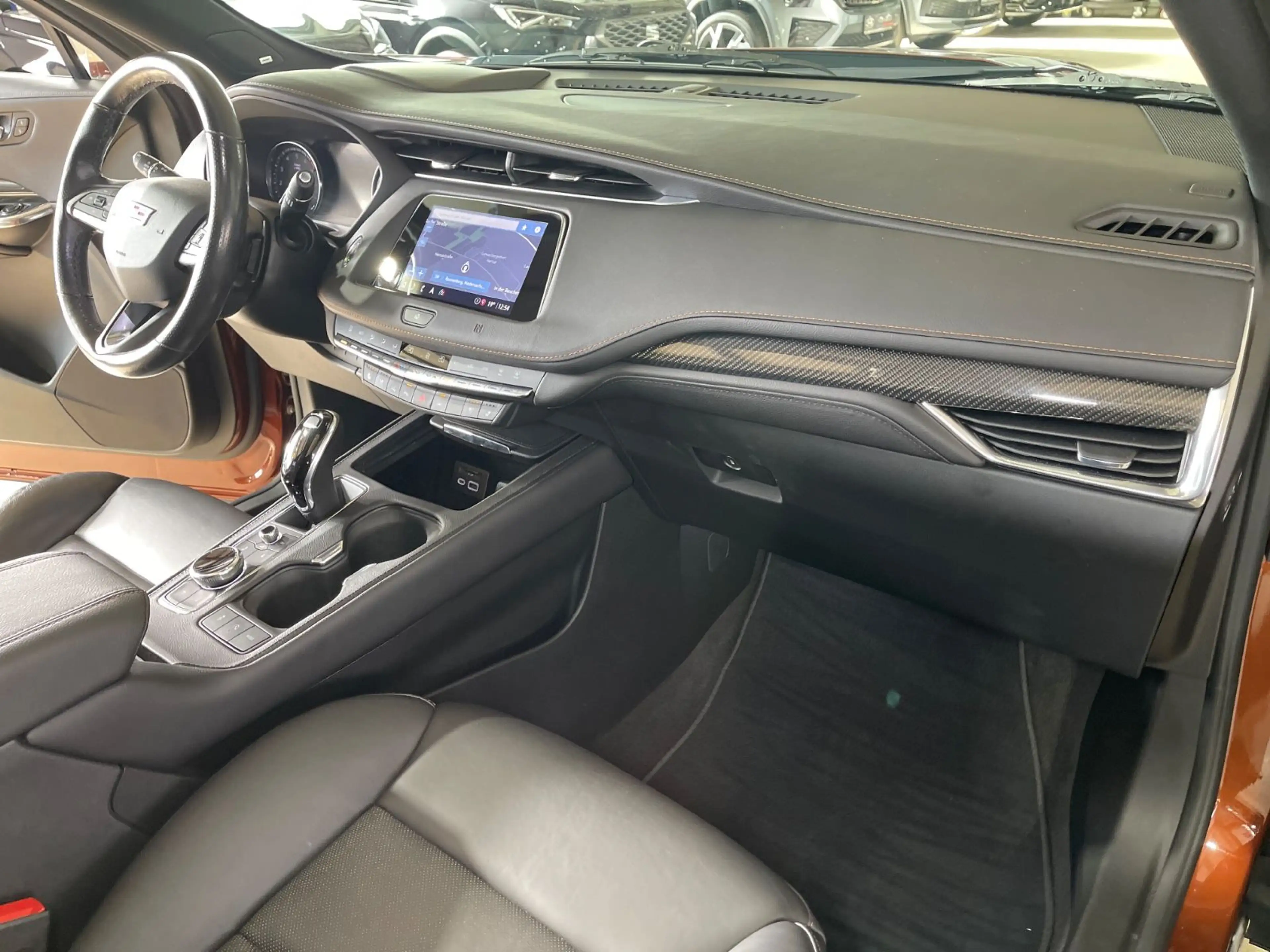 Cadillac XT4 PREMIUM LUXURY AWD+BOSE+360°+LEDER+GARANTIE — photo 22