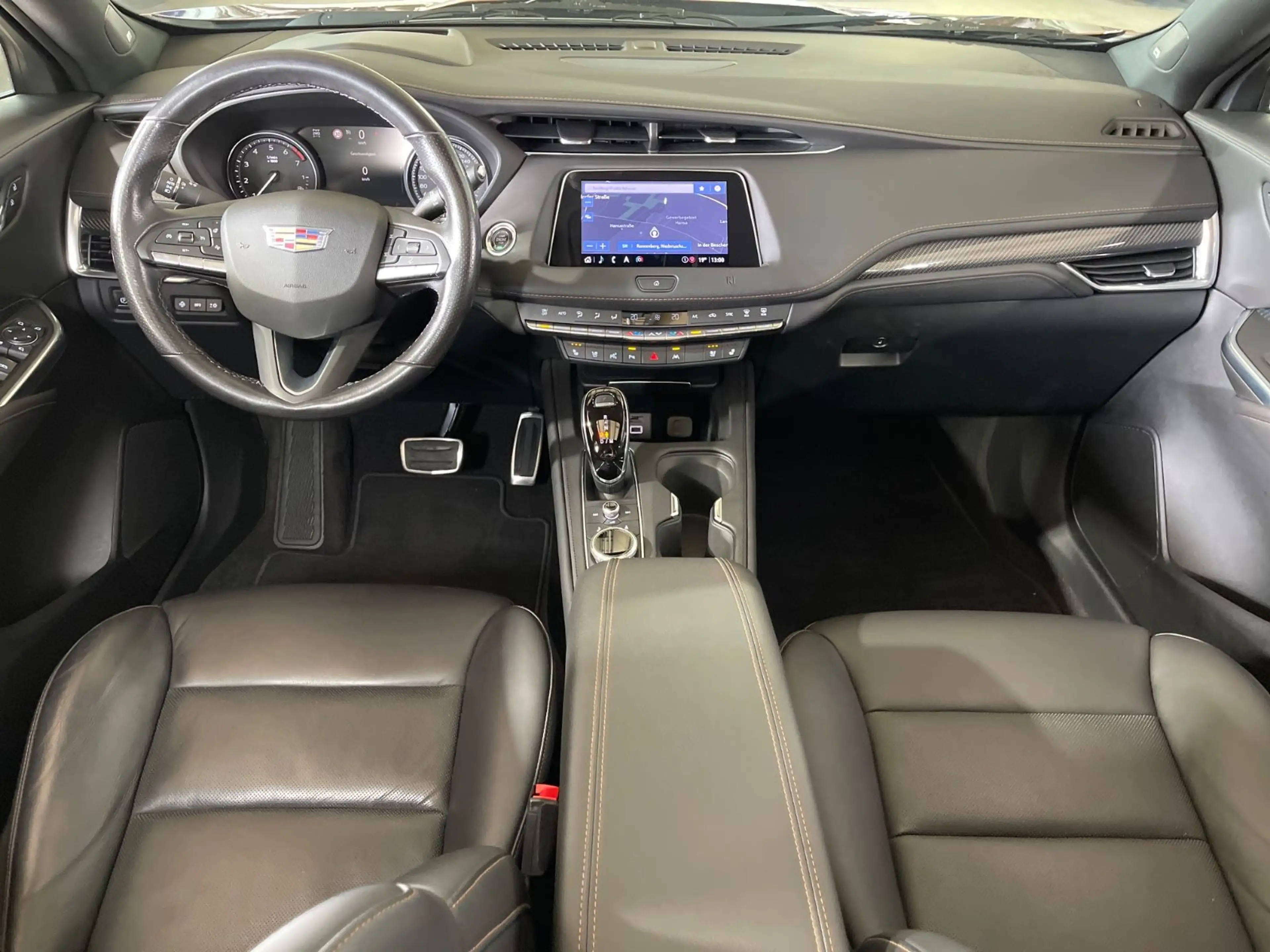 Cadillac XT4 PREMIUM LUXURY AWD+BOSE+360°+LEDER+GARANTIE — photo 28