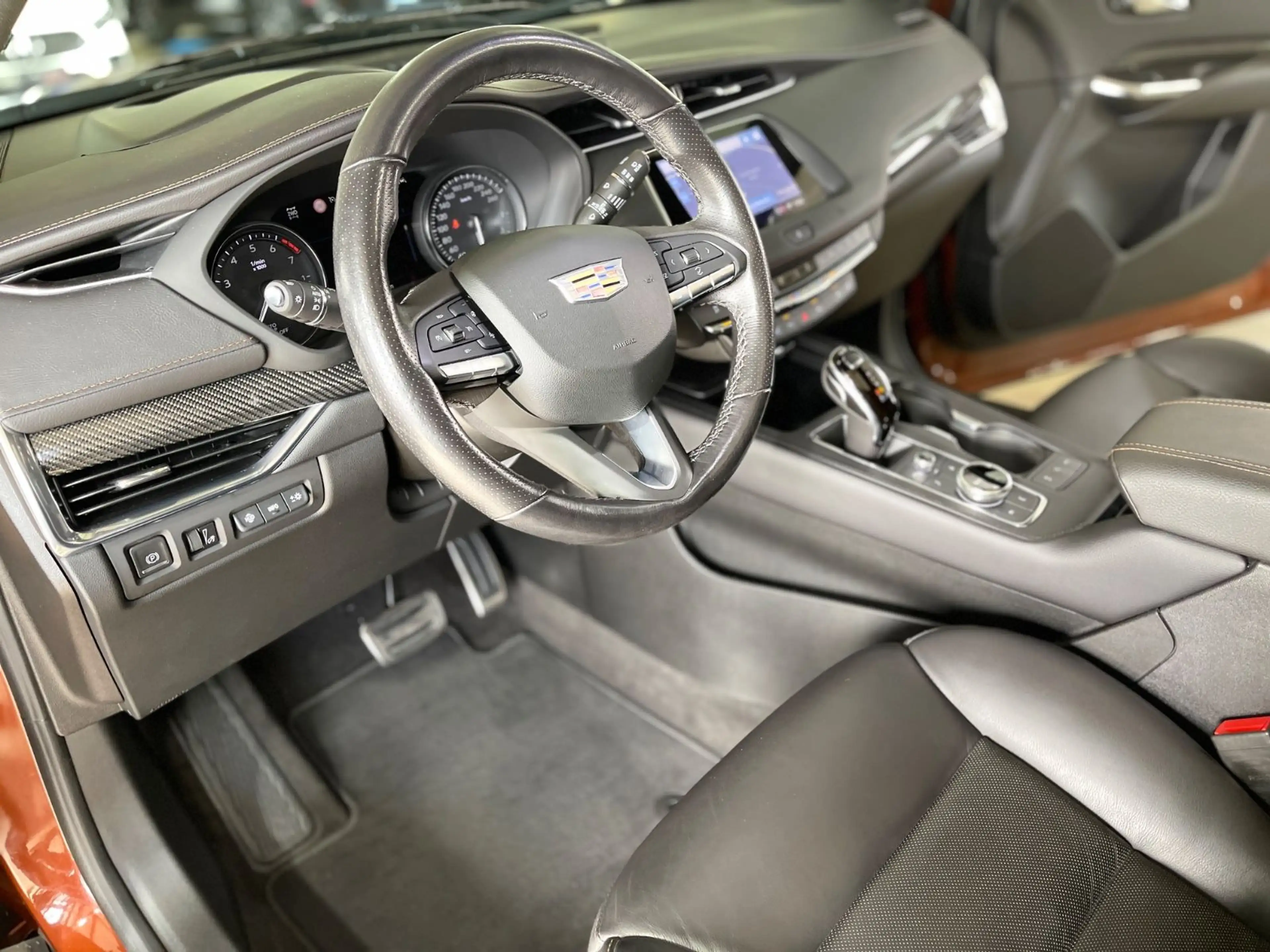 Cadillac XT4 PREMIUM LUXURY AWD+BOSE+360°+LEDER+GARANTIE — photo 21