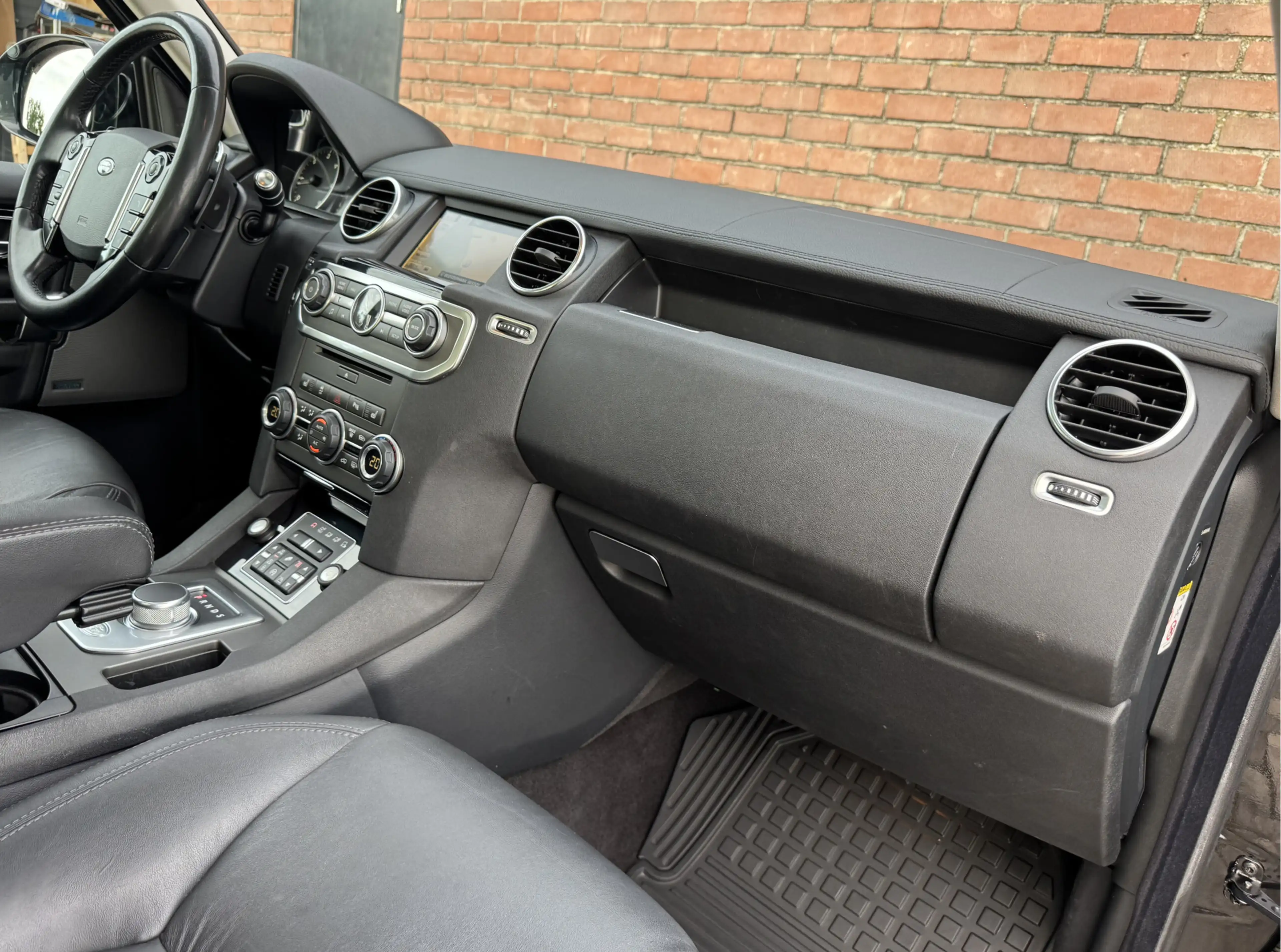 Land Rover Discovery 3.0 SDV6 HSE 7P. | NL-AUTO! | TREKHAAK! — photo 11