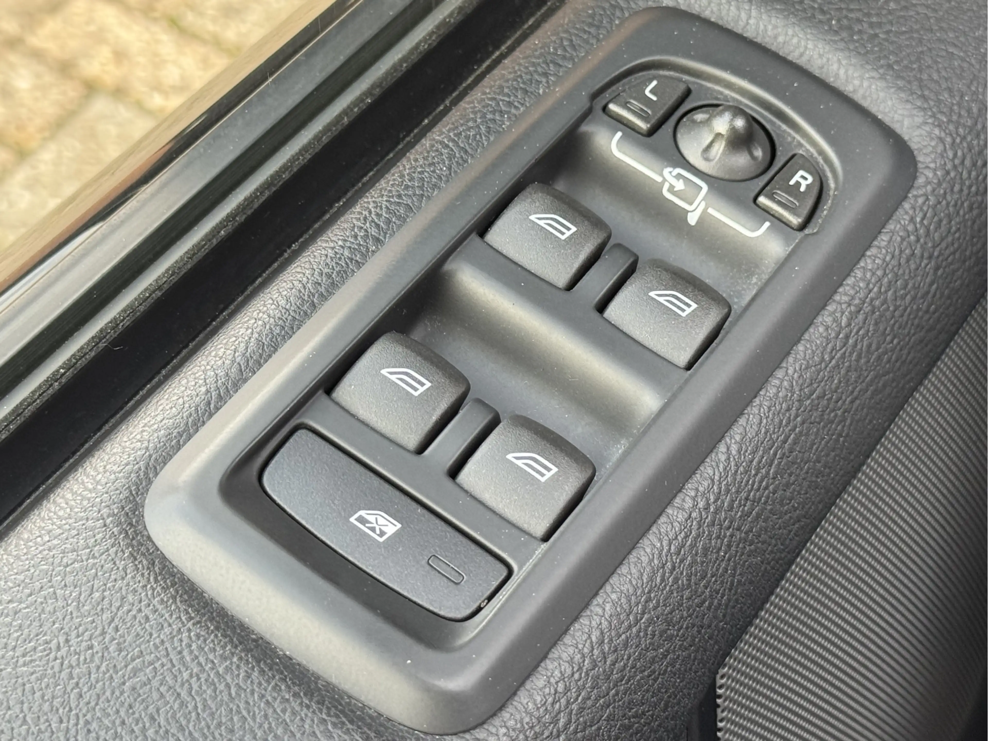 Land Rover Discovery 3.0 SDV6 HSE 7P. | NL-AUTO! | TREKHAAK! — photo 29