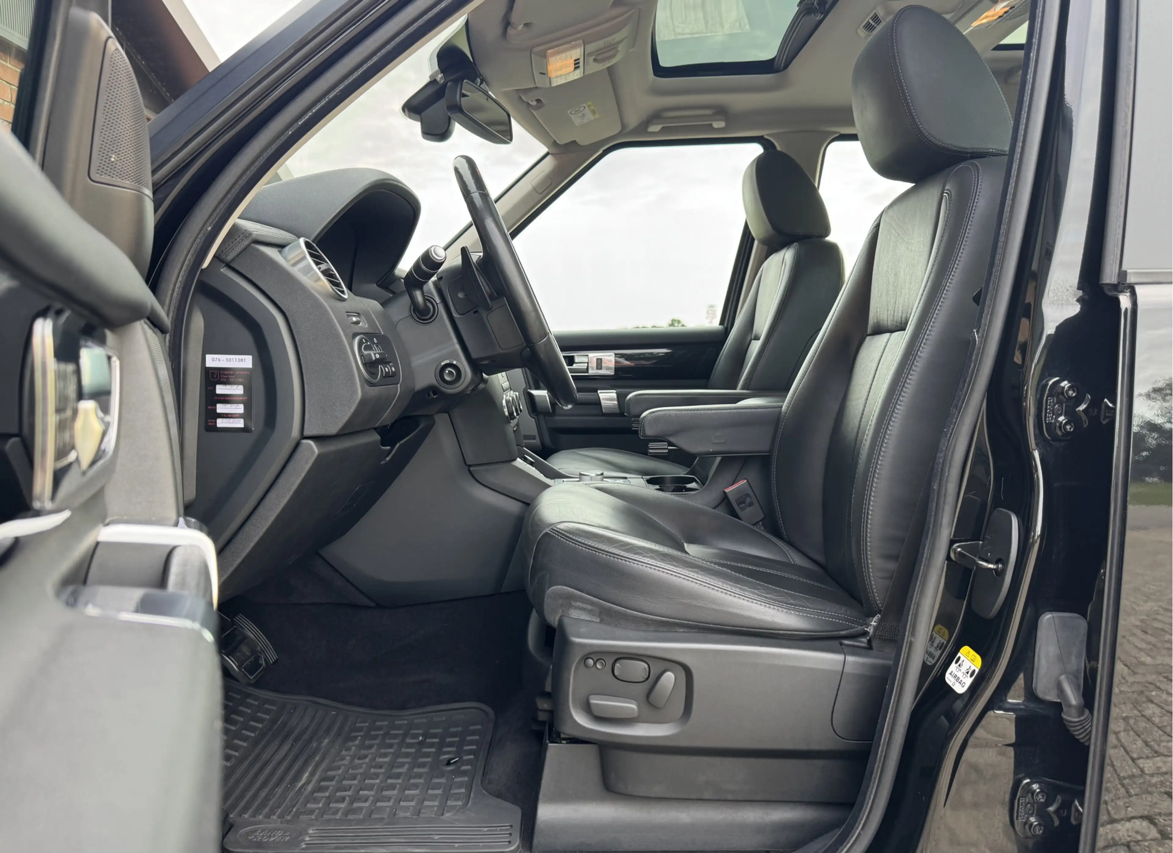 Land Rover Discovery 3.0 SDV6 HSE 7P. | NL-AUTO! | TREKHAAK! — photo 32