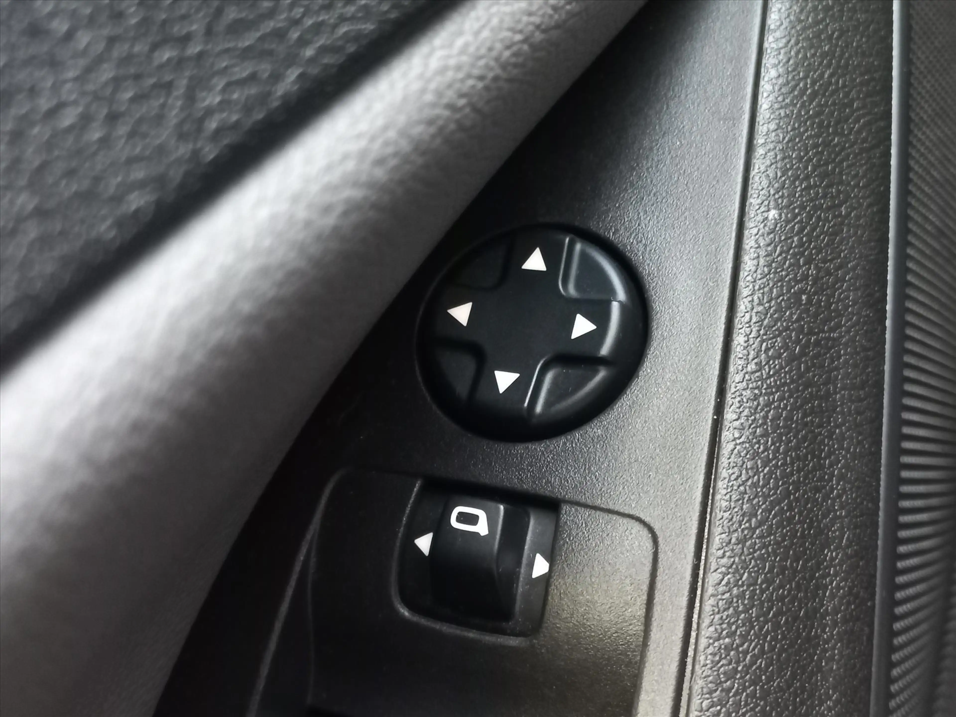 Opel Crossland X 1.2T 110pk Innovation | Navigatie by app | Lm-velg — photo 18